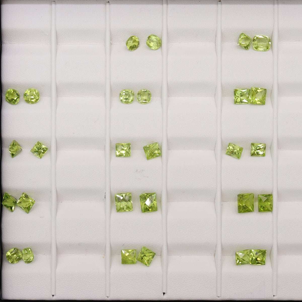 Peridot PAIR DXBCD2134
