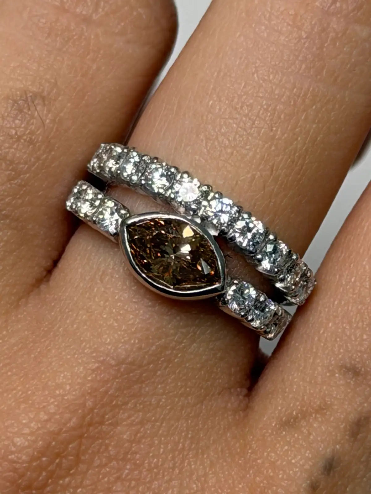 Champagne Diamond Band in Pt900 - D1.246ct / D1ct 1725 JJC0426