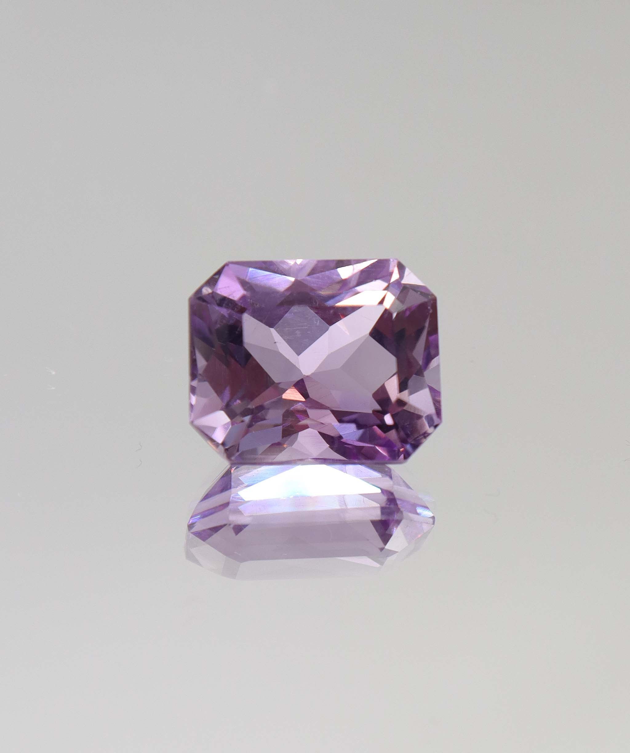 12.01ct Amethyst Asscher DXBCD2219