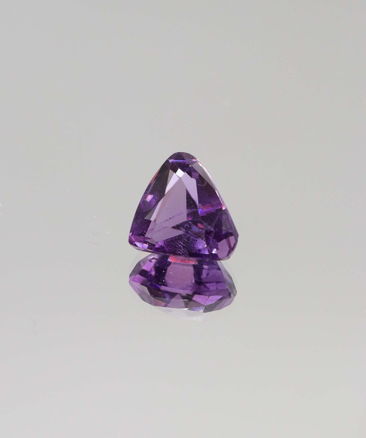 4.30ct Amethyst Trilliant DXBCD2213
