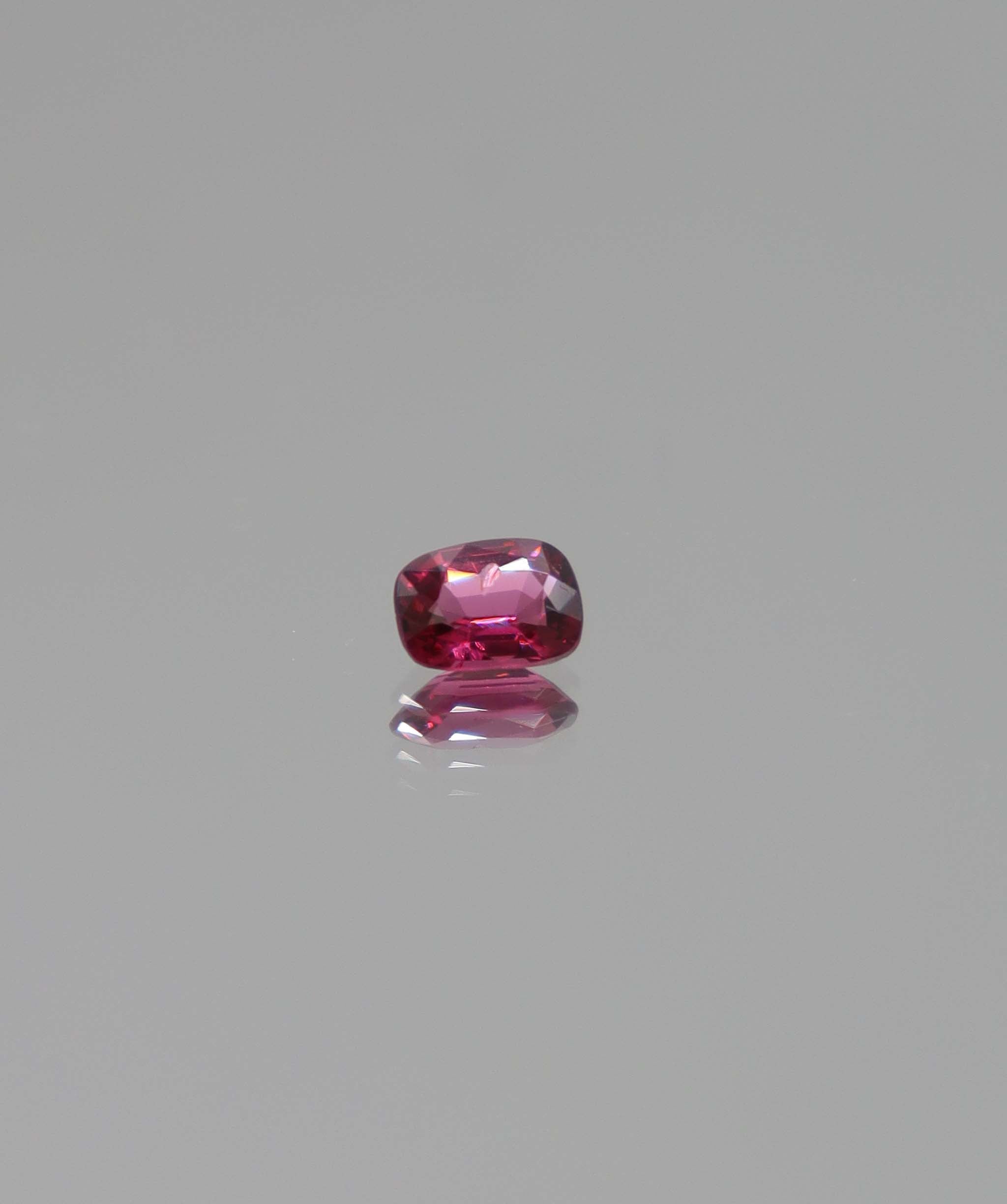 0.54ct Burma Red Spinel Cushion DXBCD1483