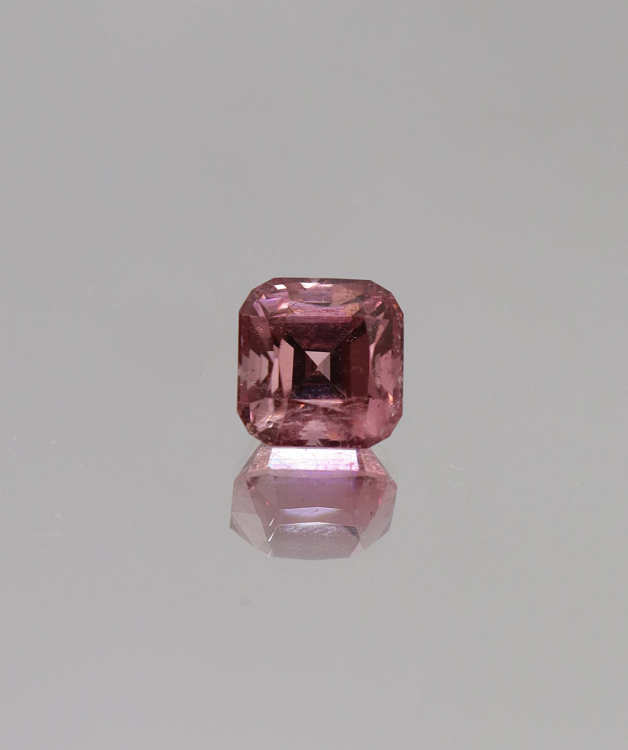Rubelite Cushion/Assher DXBCD2163