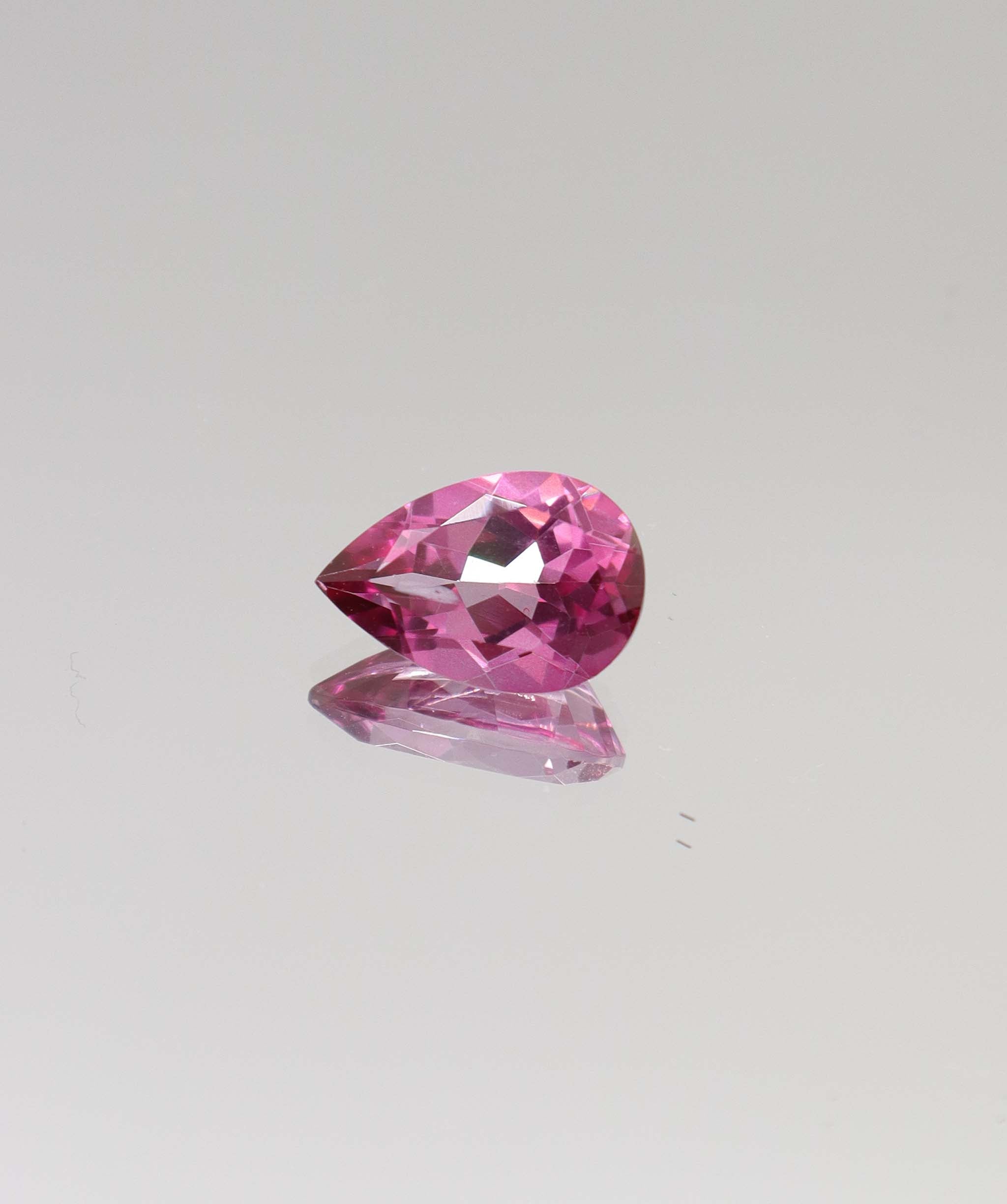 Pink topaz (price per 1 stone) DXBCS4237