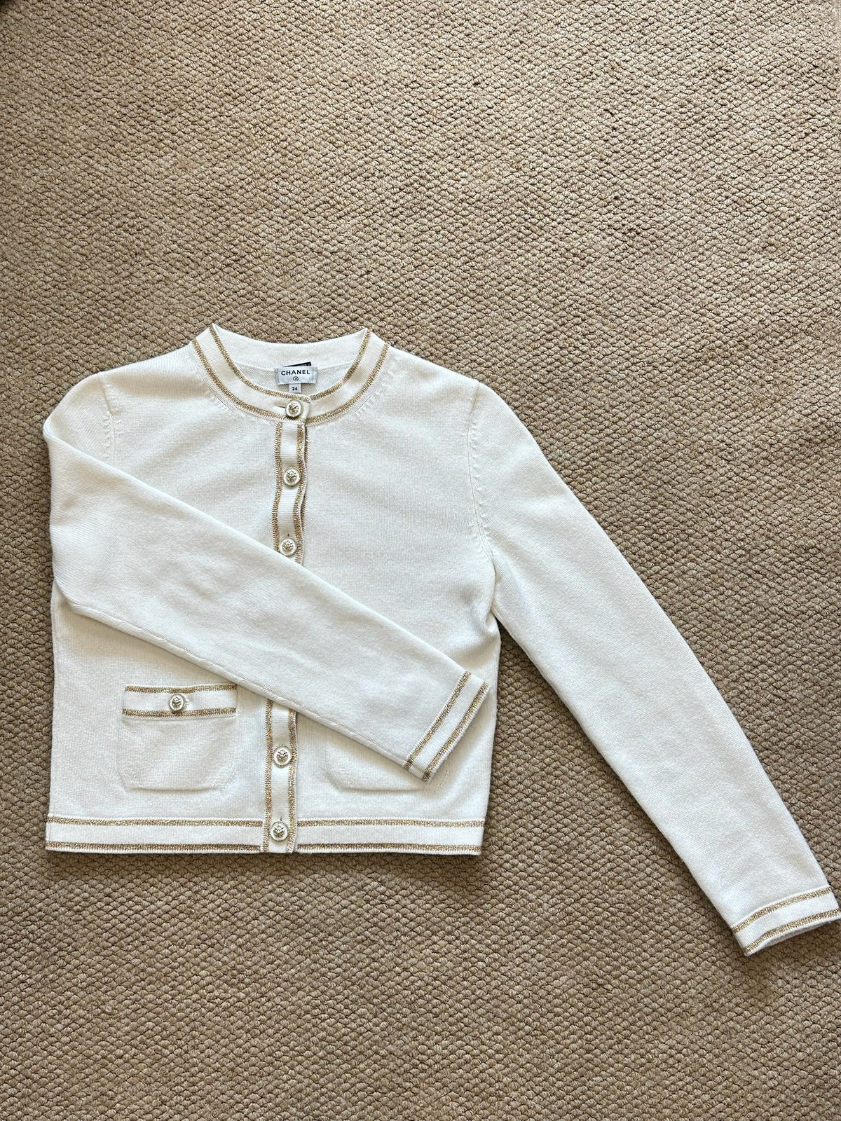 Size 34 - Chanel Knit Cardigan