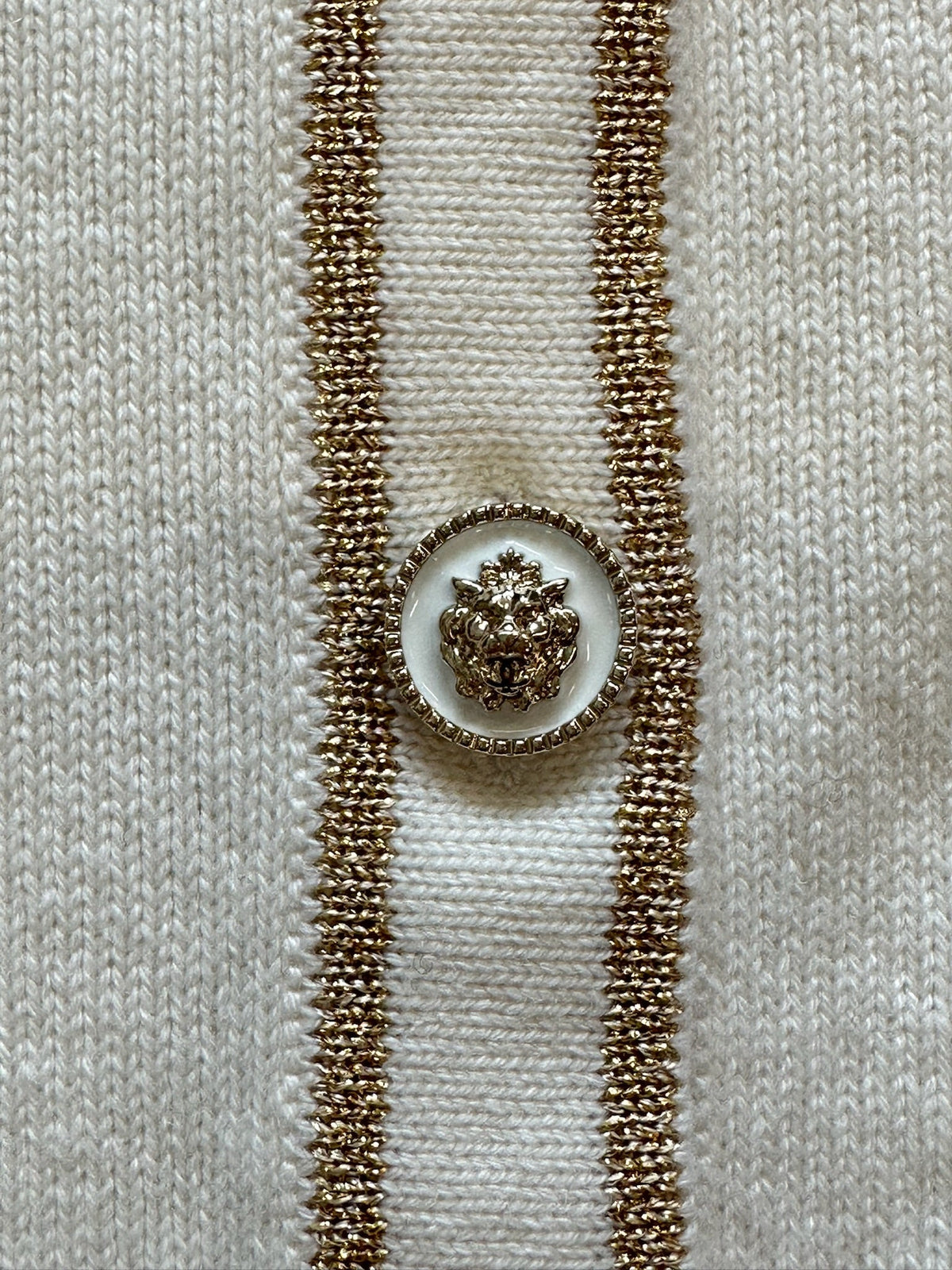 Size 34 - Chanel Knit Cardigan