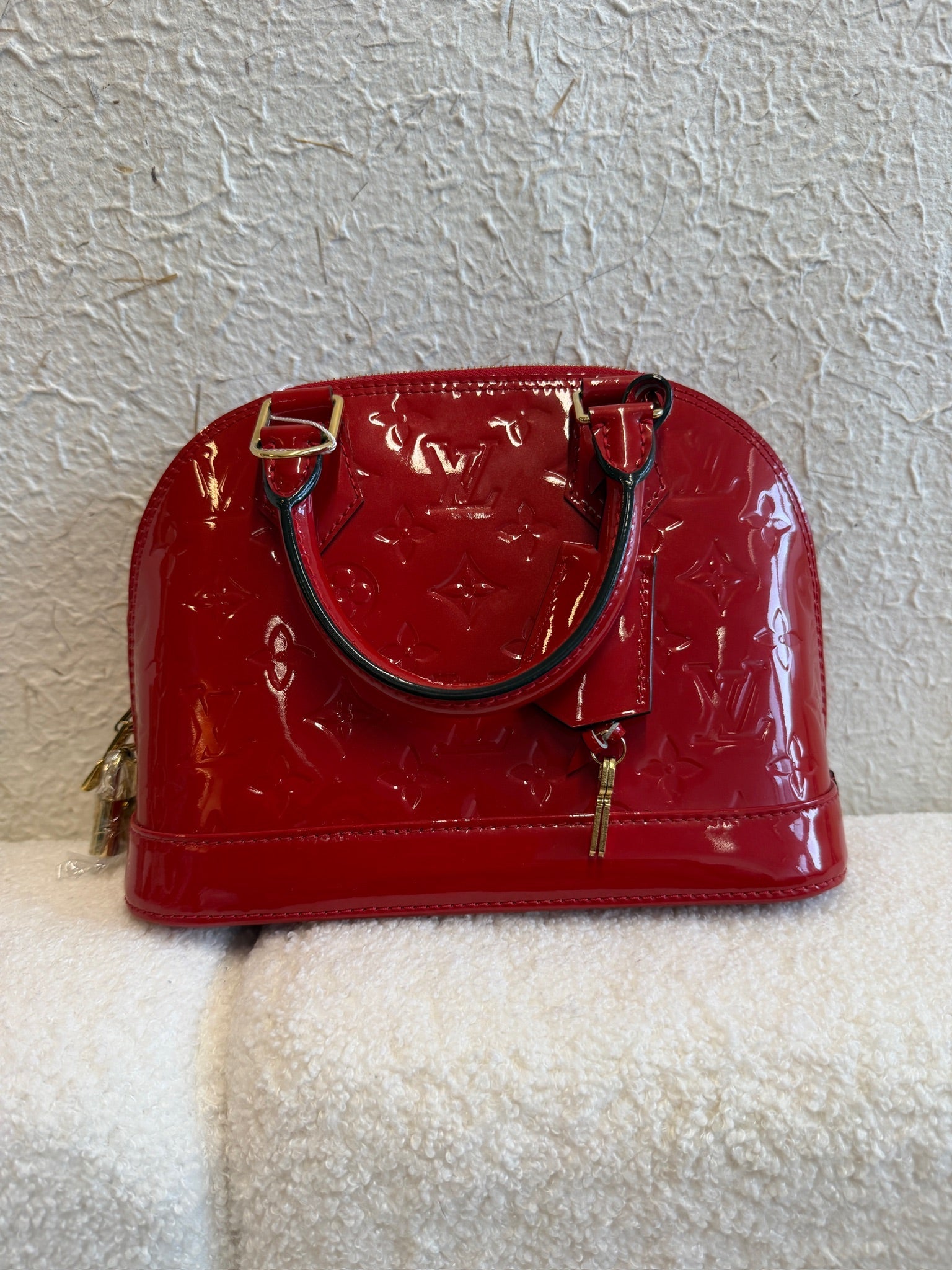 Louis Vuitton Alma BB red