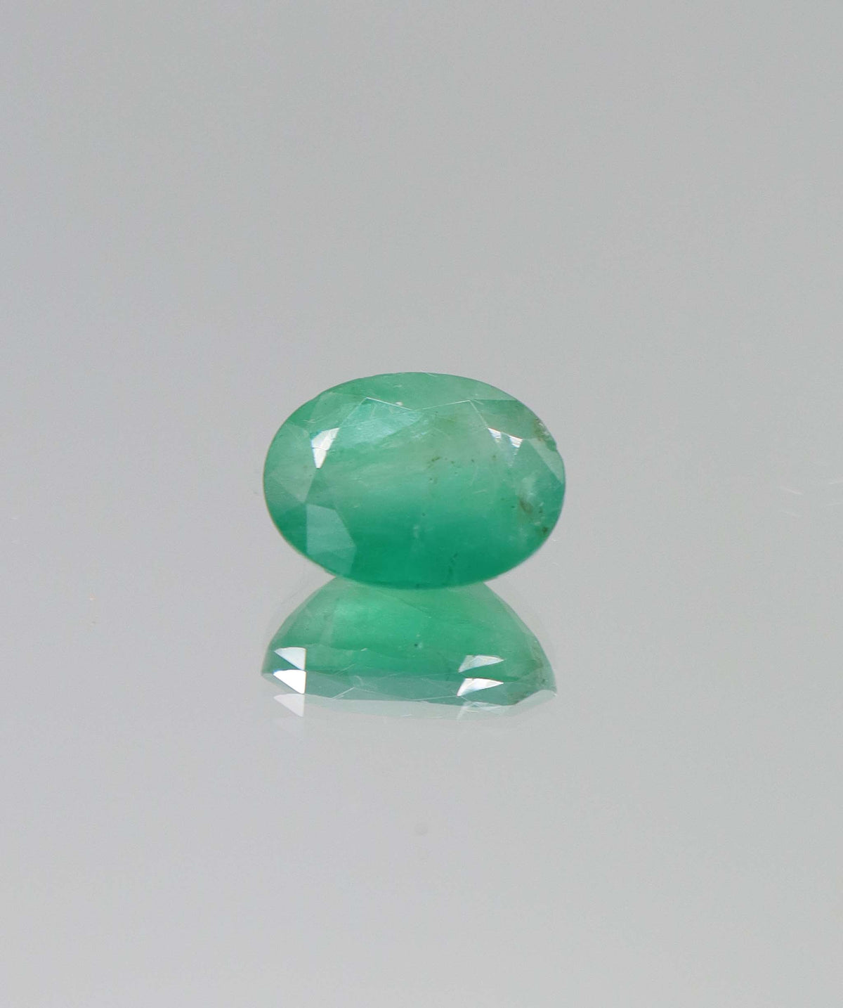 3.7ct Oval Natural Zambian Emerald DXBCS6360
