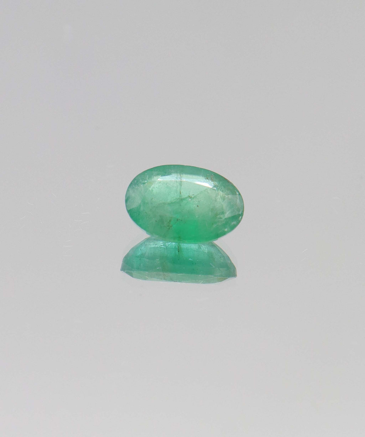 3.55ct Oval Natural Zambian Emerald DXBCS6366