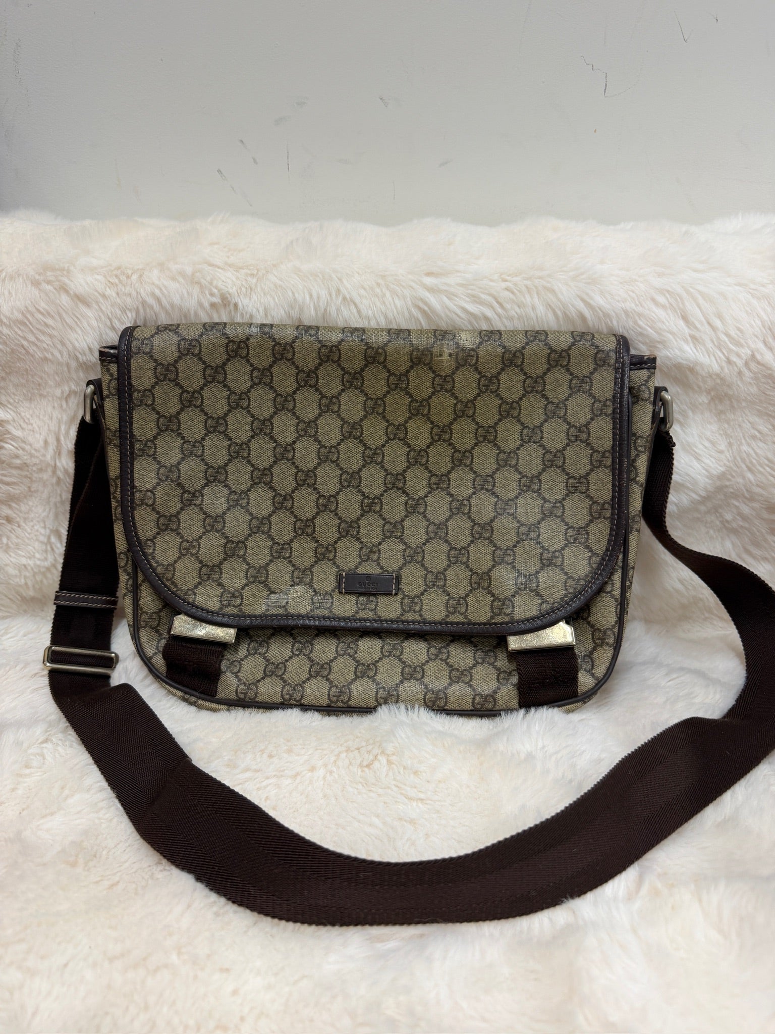 Gucci GG Canvas Messenger Bag