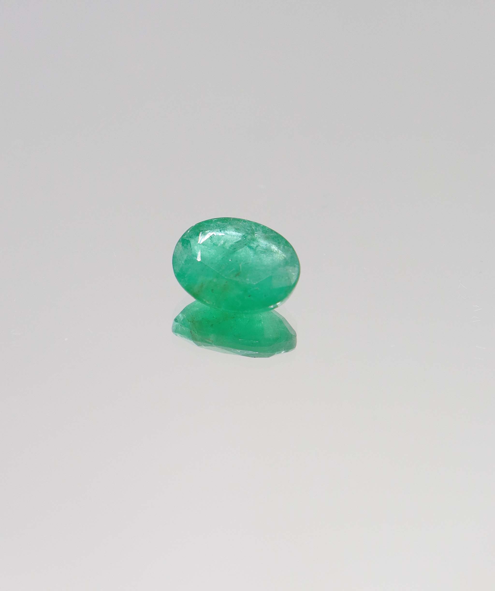 3.1ct Oval Natural Zambian Emerald DXBCS6369