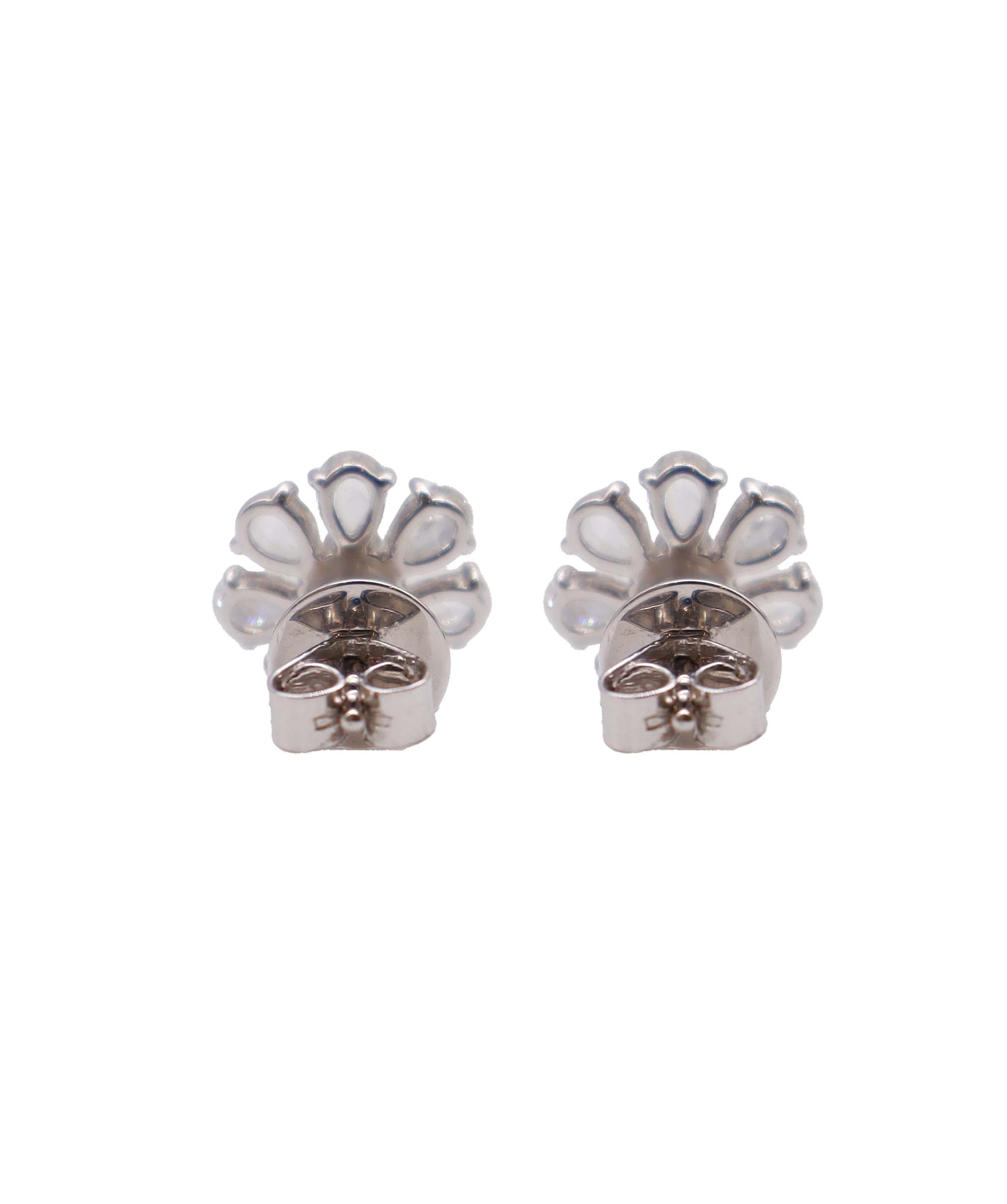 1.52ct Rose Cut Diamond and Emerald Flower studs White Gold E6353