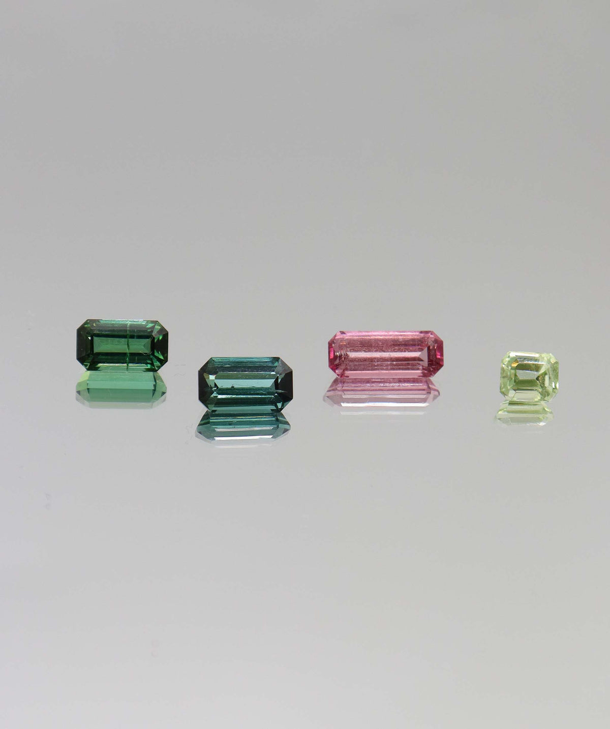 Dark Green/Pink Tourmaline Emerald DXBCD2155
