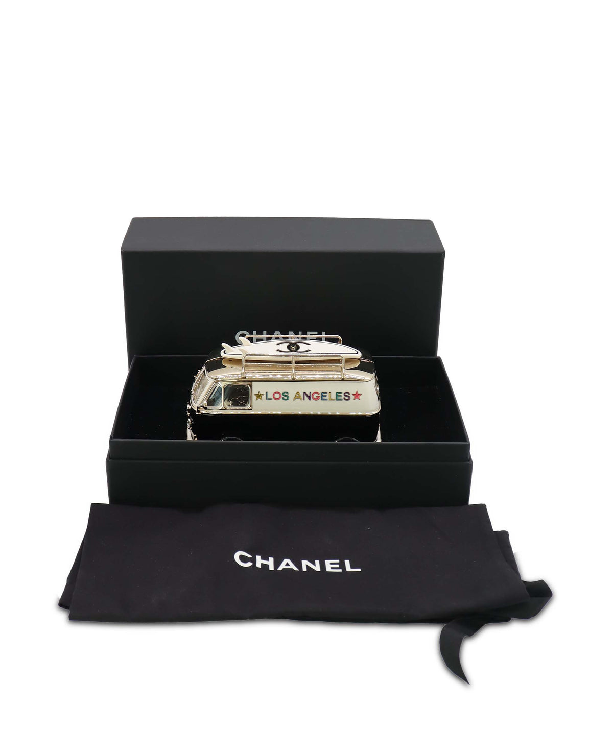 Chanel Van AGC3859