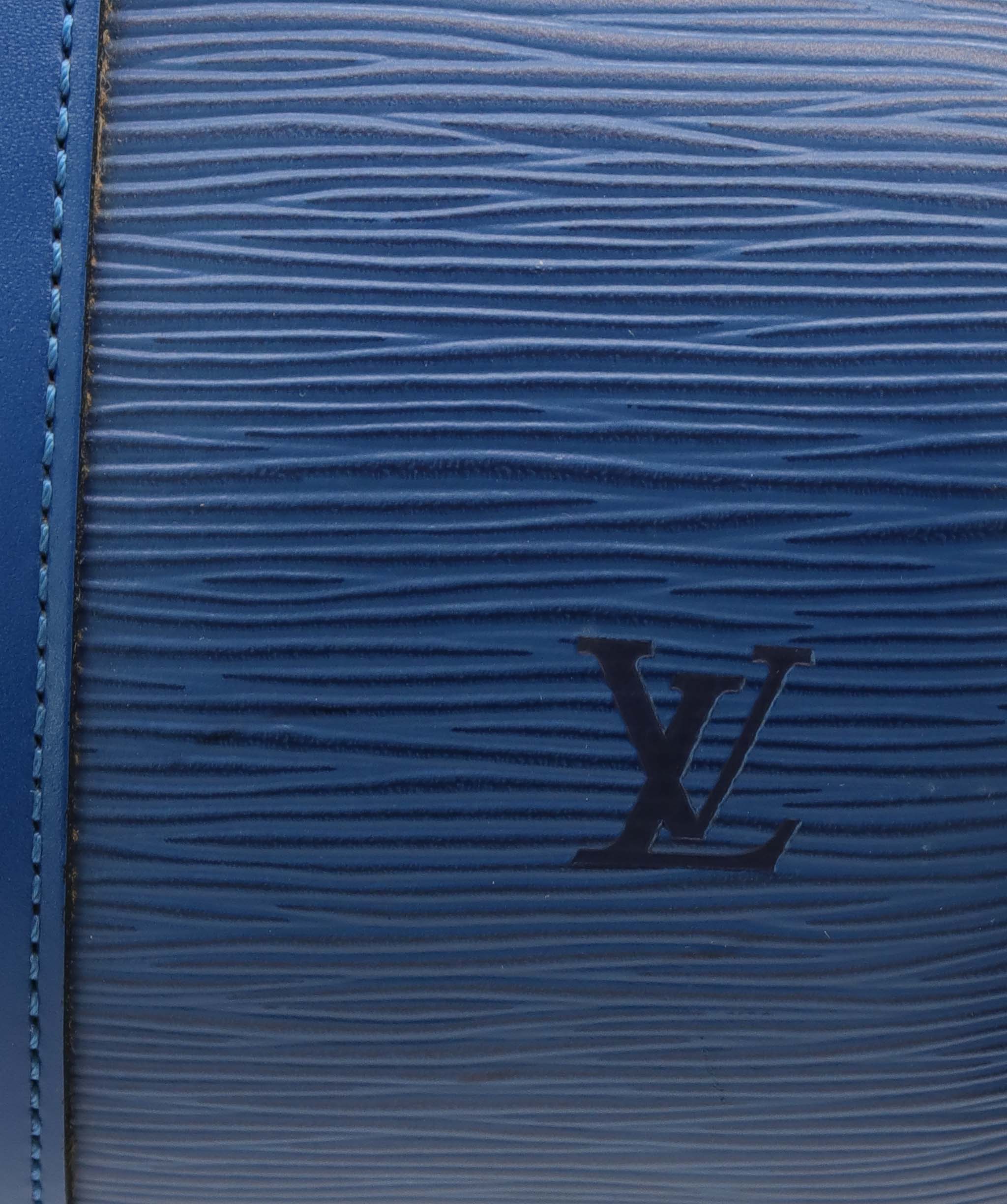 LOUIS VUITTON Epi Soufflot Hand Bag Blue M52225 LV Auth 139328 139328