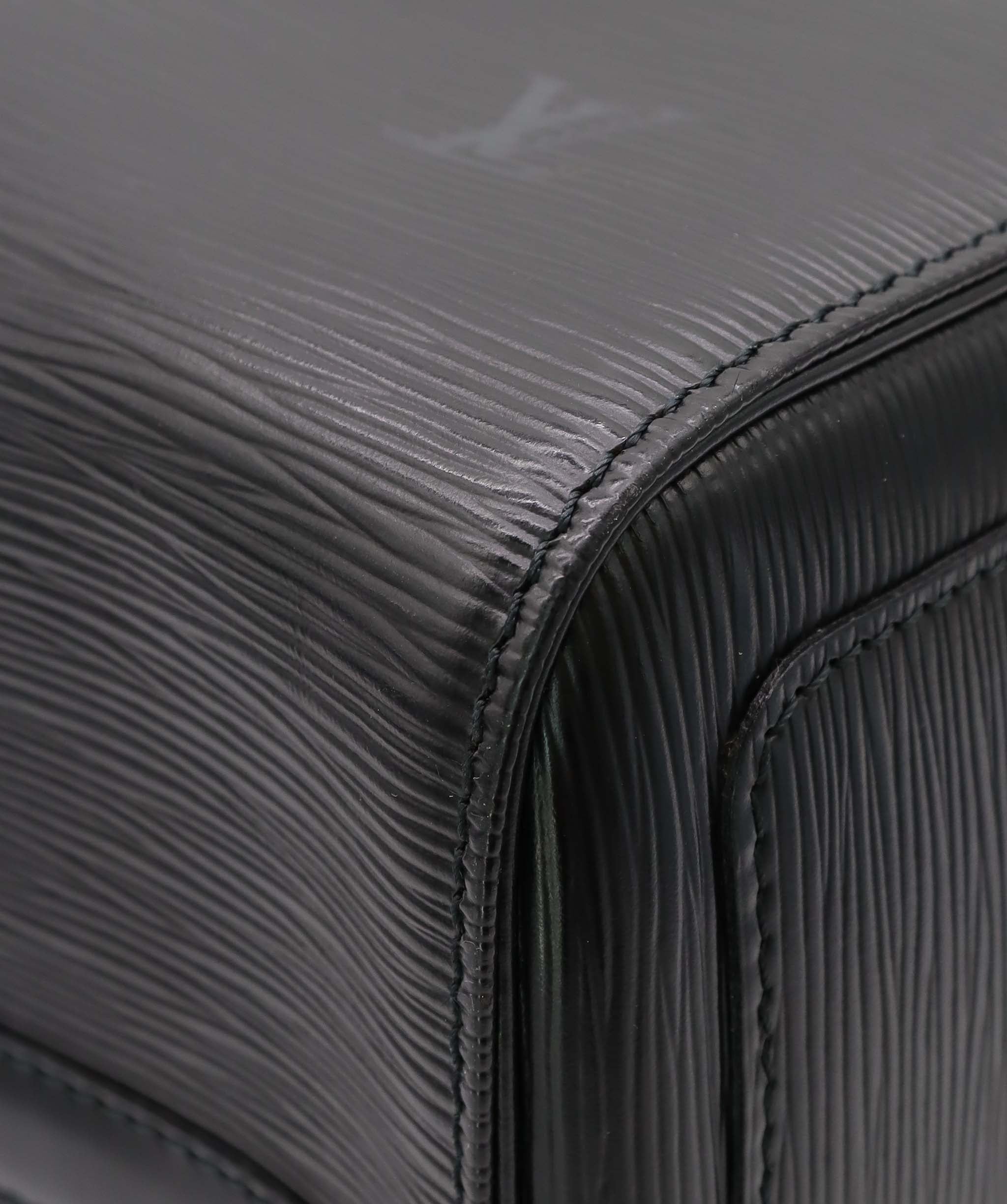LOUIS VUITTON Epi Speedy 30 Black M59022 B0908SREWY