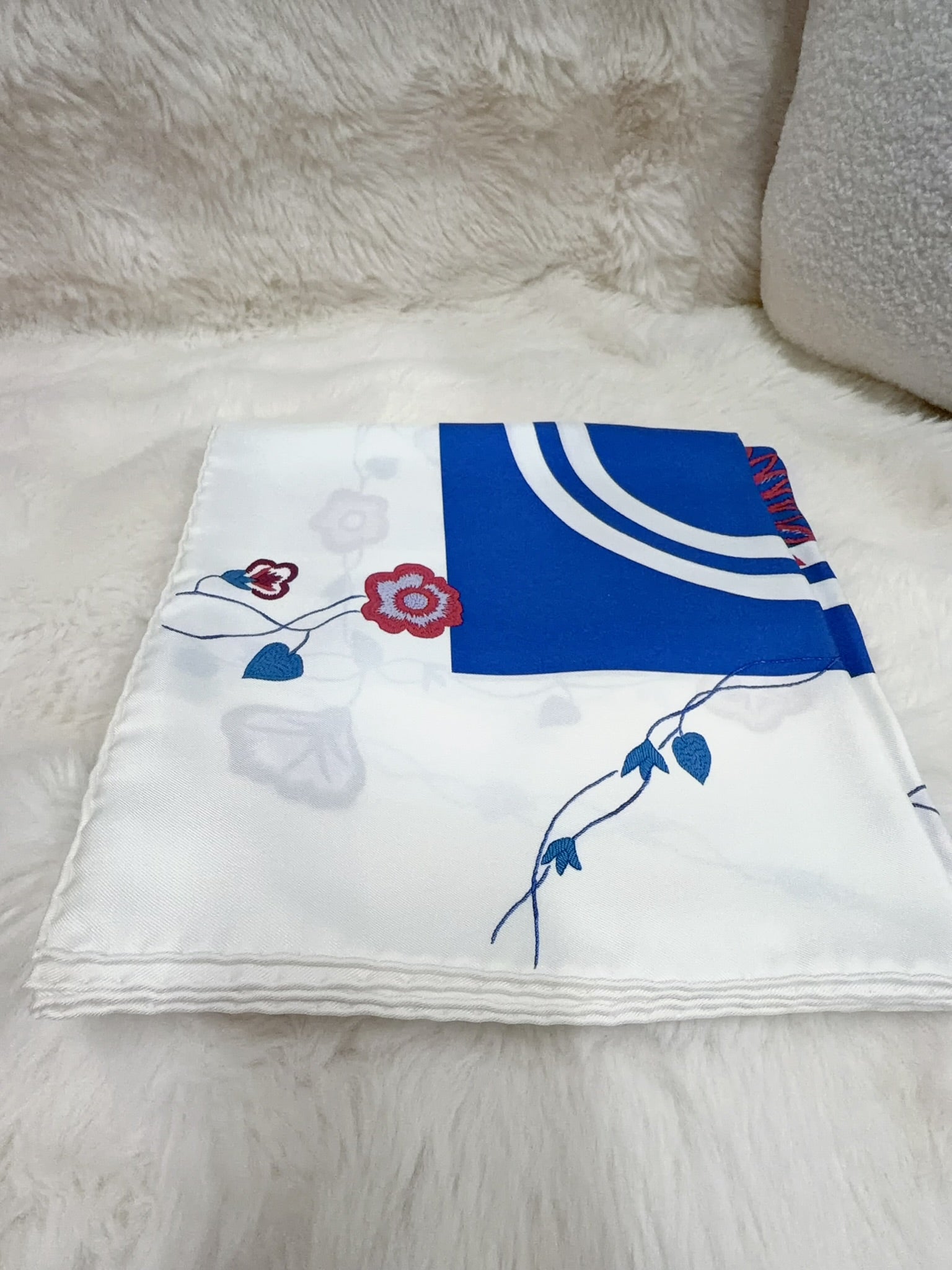 Hermès Brides Fleuries 90 Silk Scarf