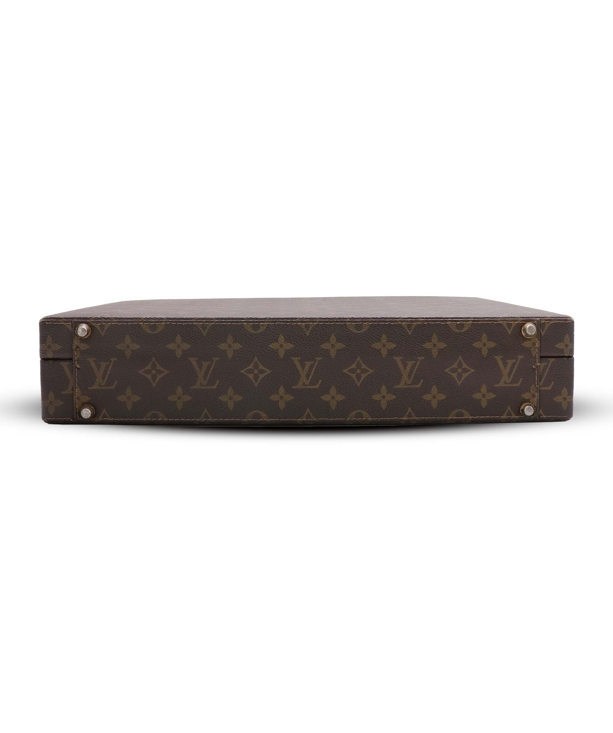 LOUIS VUITTON Monogram Crusher B0514LMQEP