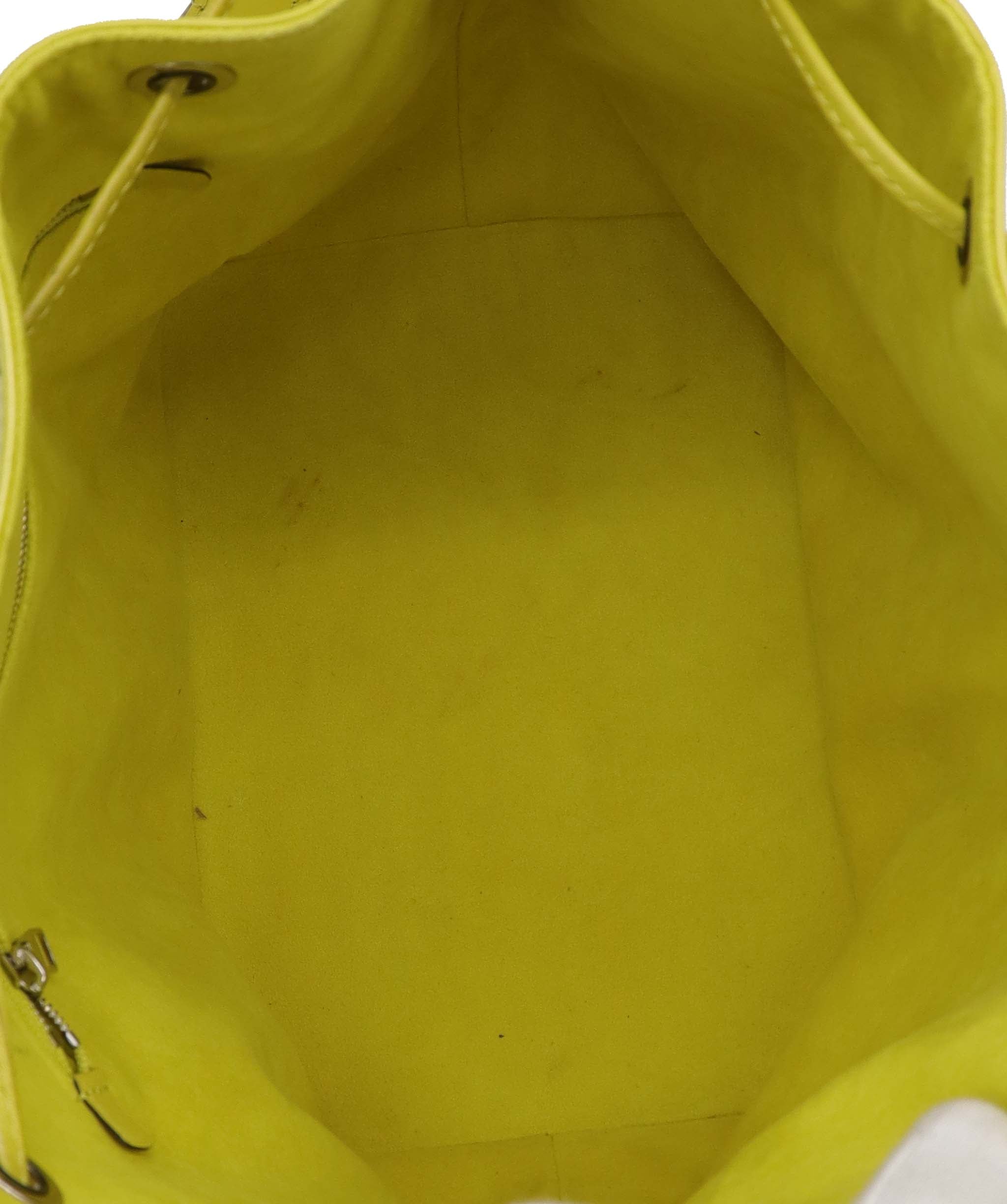 LOUIS VUITTON Epi Petit Noe Shoulder Bag Pistachian M40969 LV Auth MY159