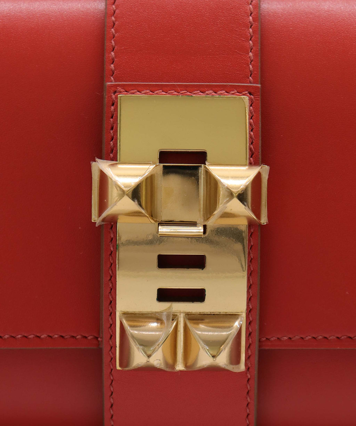 Hermès Medor Rouge 23 clutch
SYC1951