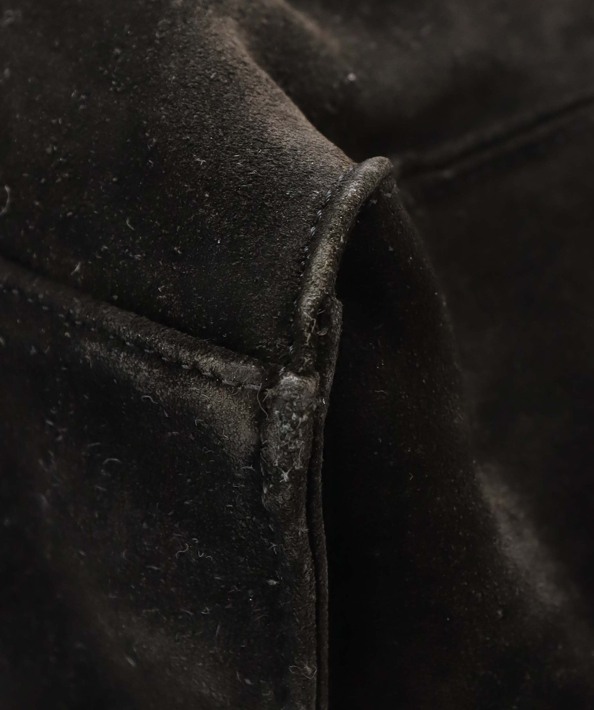 Chanel CC Suede Shoulder Bag Black DXBS6052