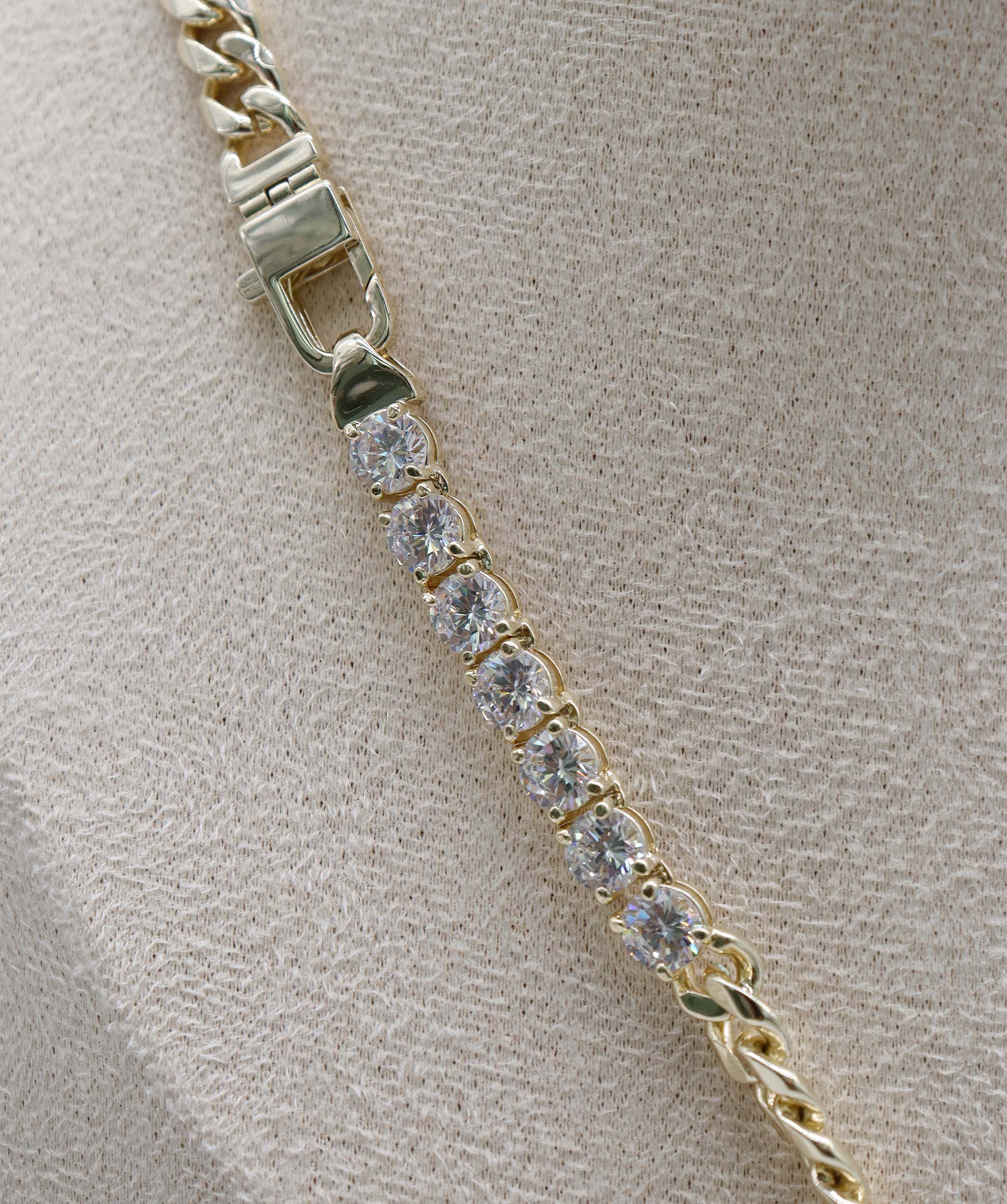 Necklace1 gold color ASC7216