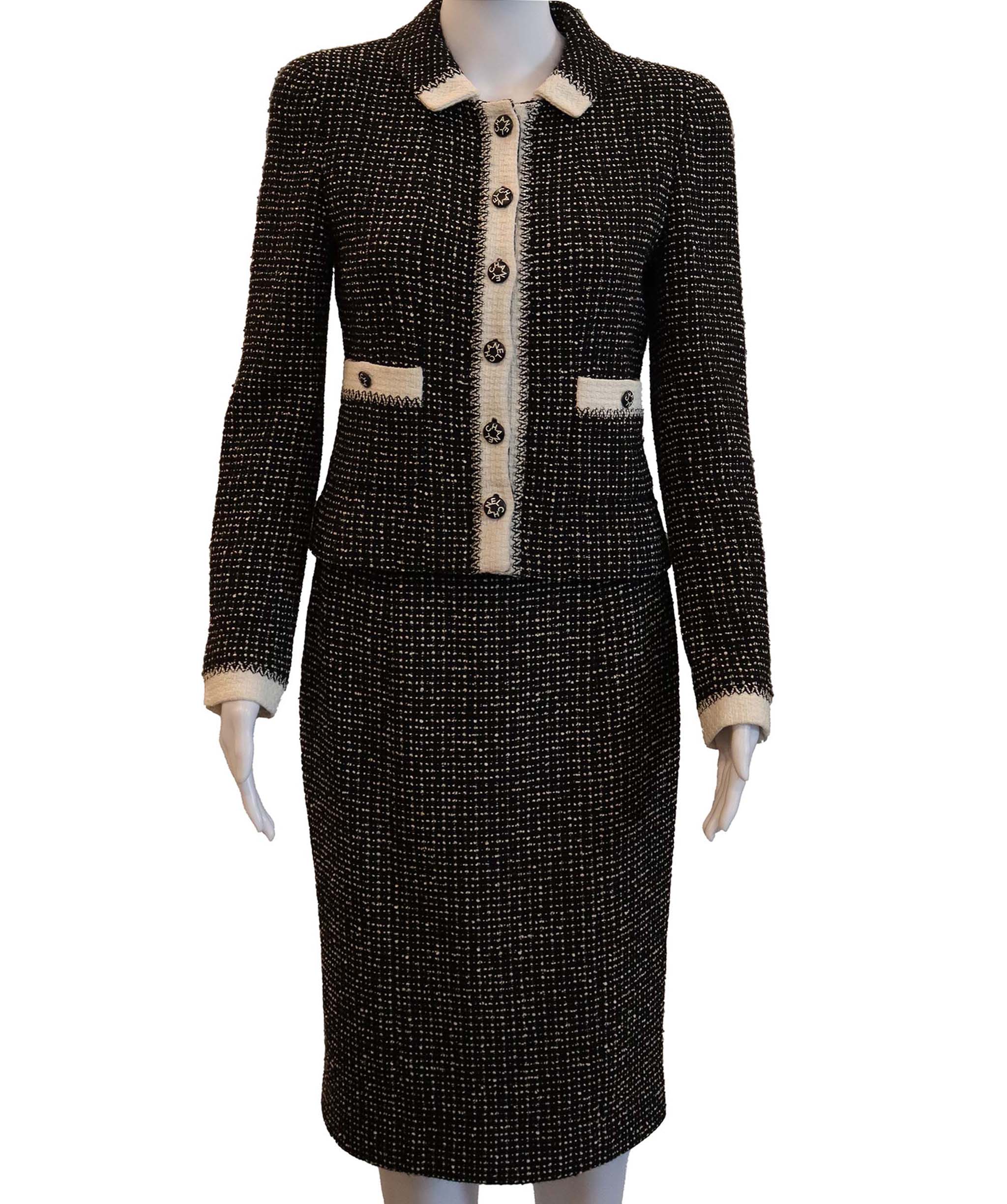 Chanel black white blazer set FT301