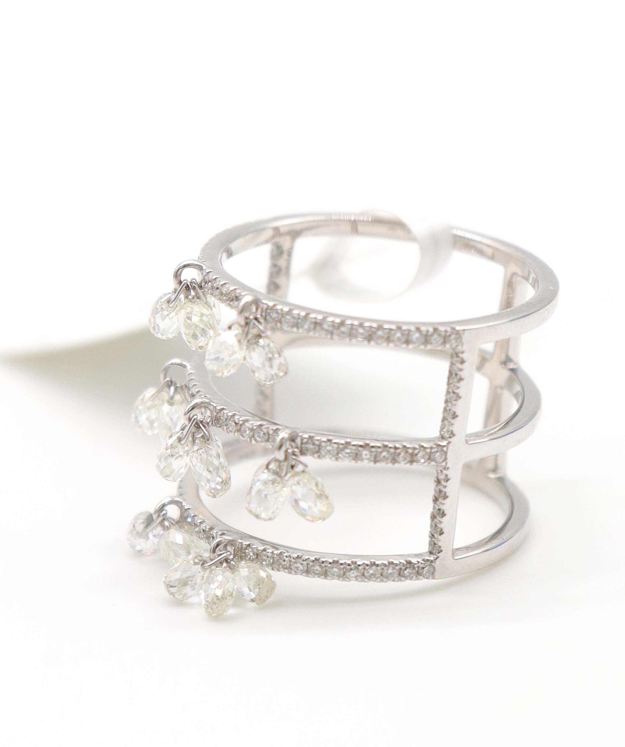 2.60ct SMALL DIAMONDS WHITE BRIO RING R4462