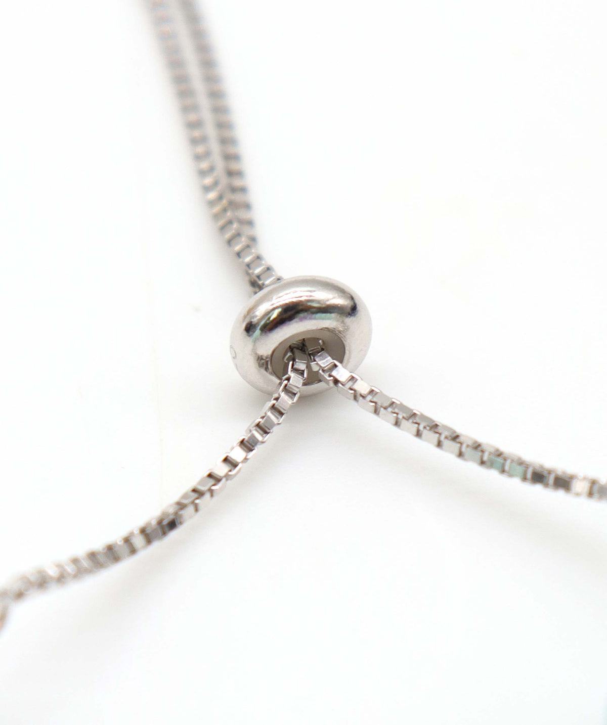 Marshmallow Necklace DXBS6404