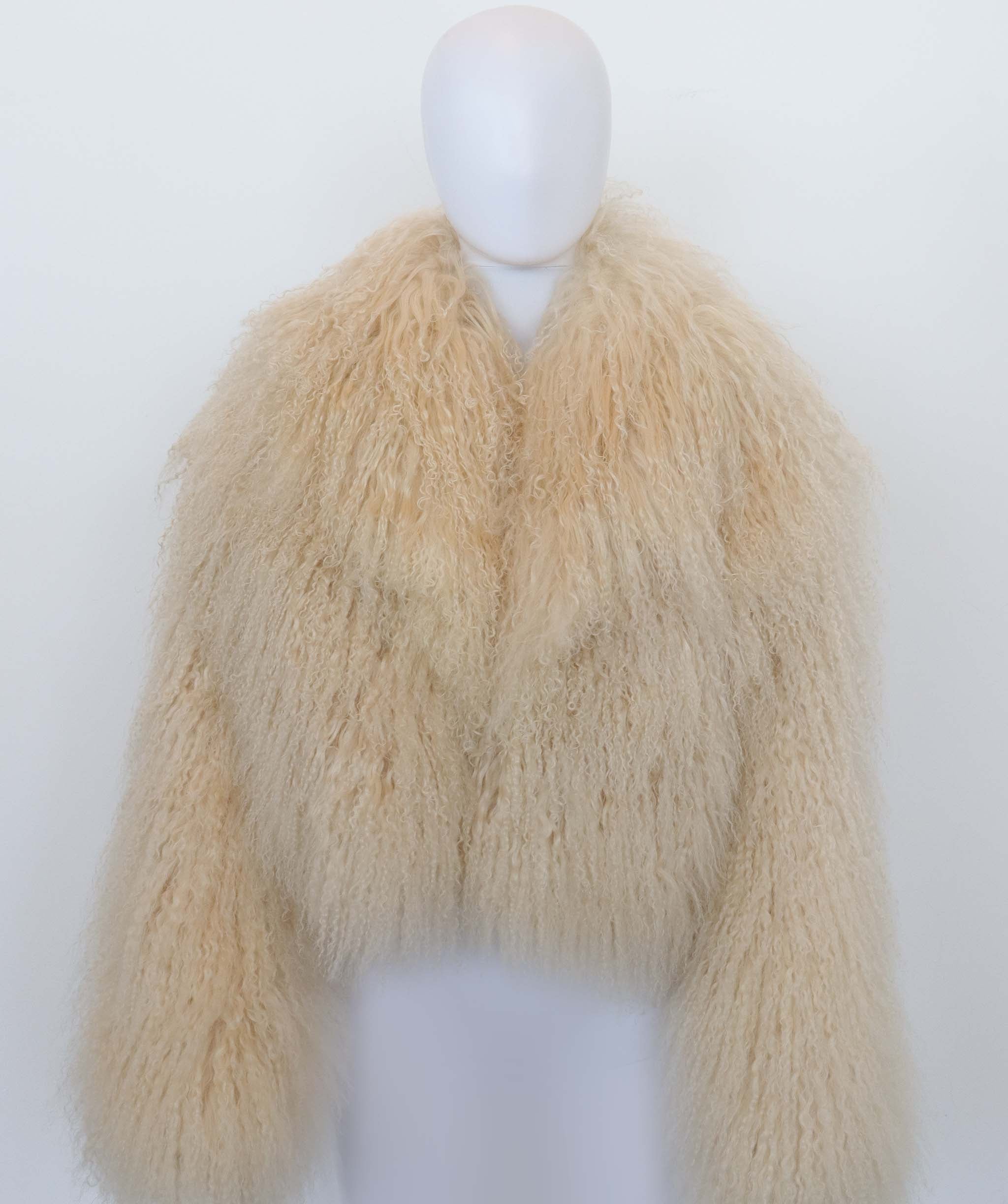 Feather coat Madame magdalena Beige ASC7137
