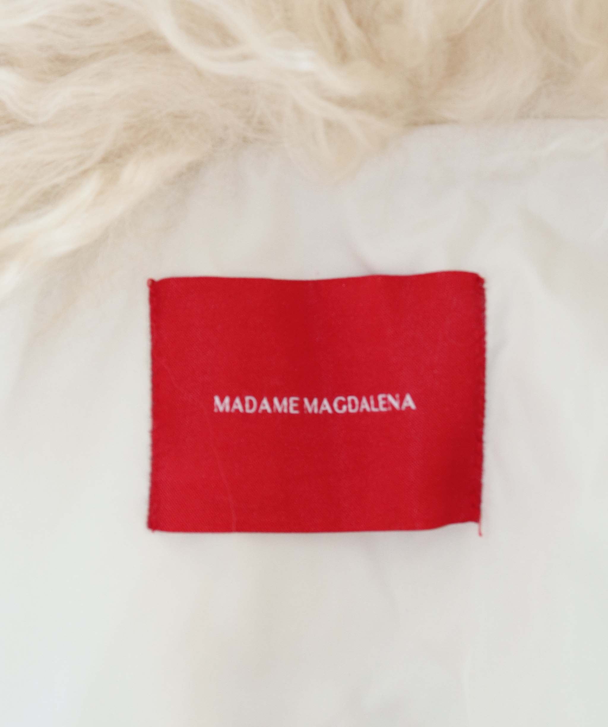 Feather coat Madame magdalena Beige ASC7137