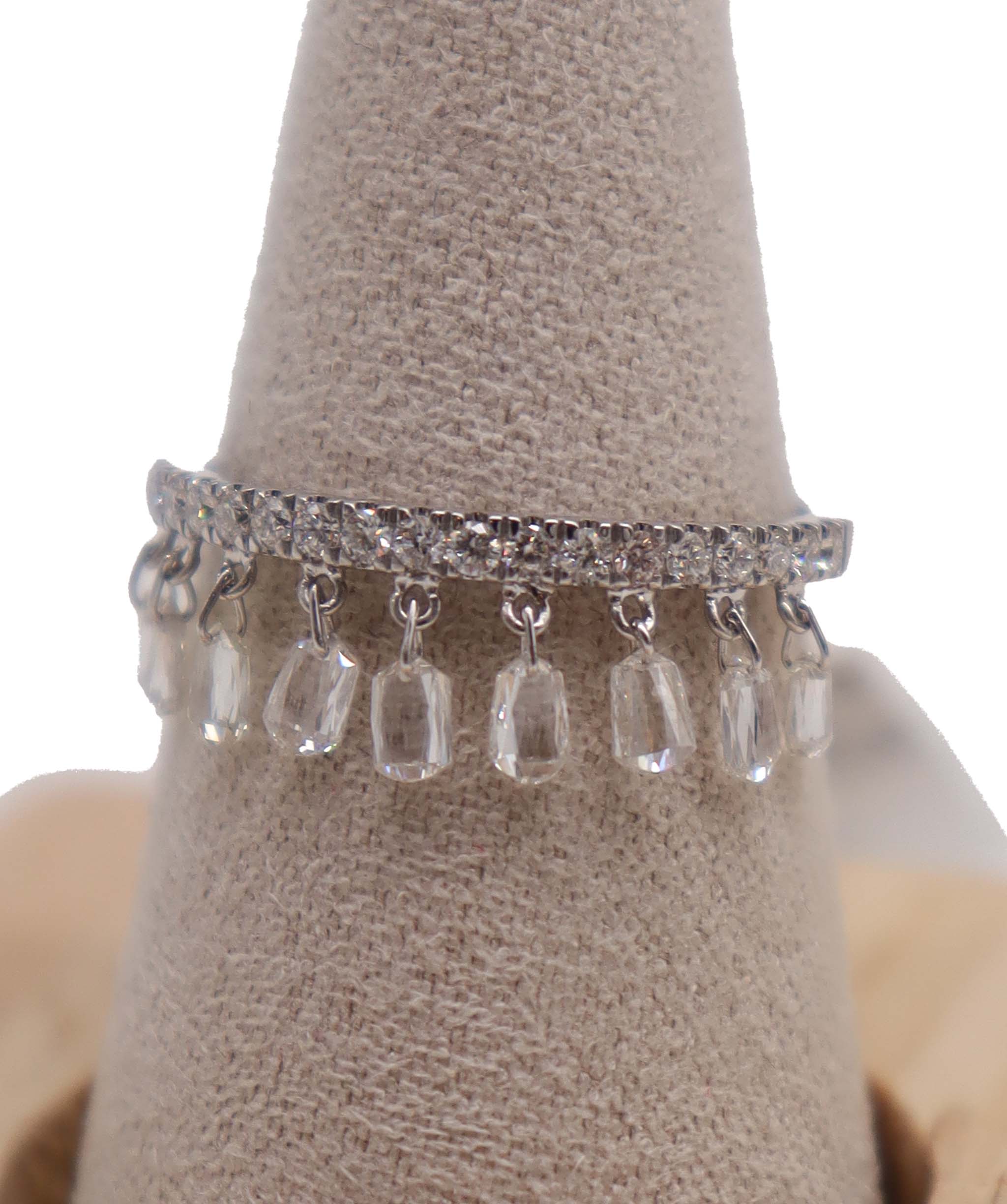 WHITE FLAT BRIO SMALL DIAMONDS R3787