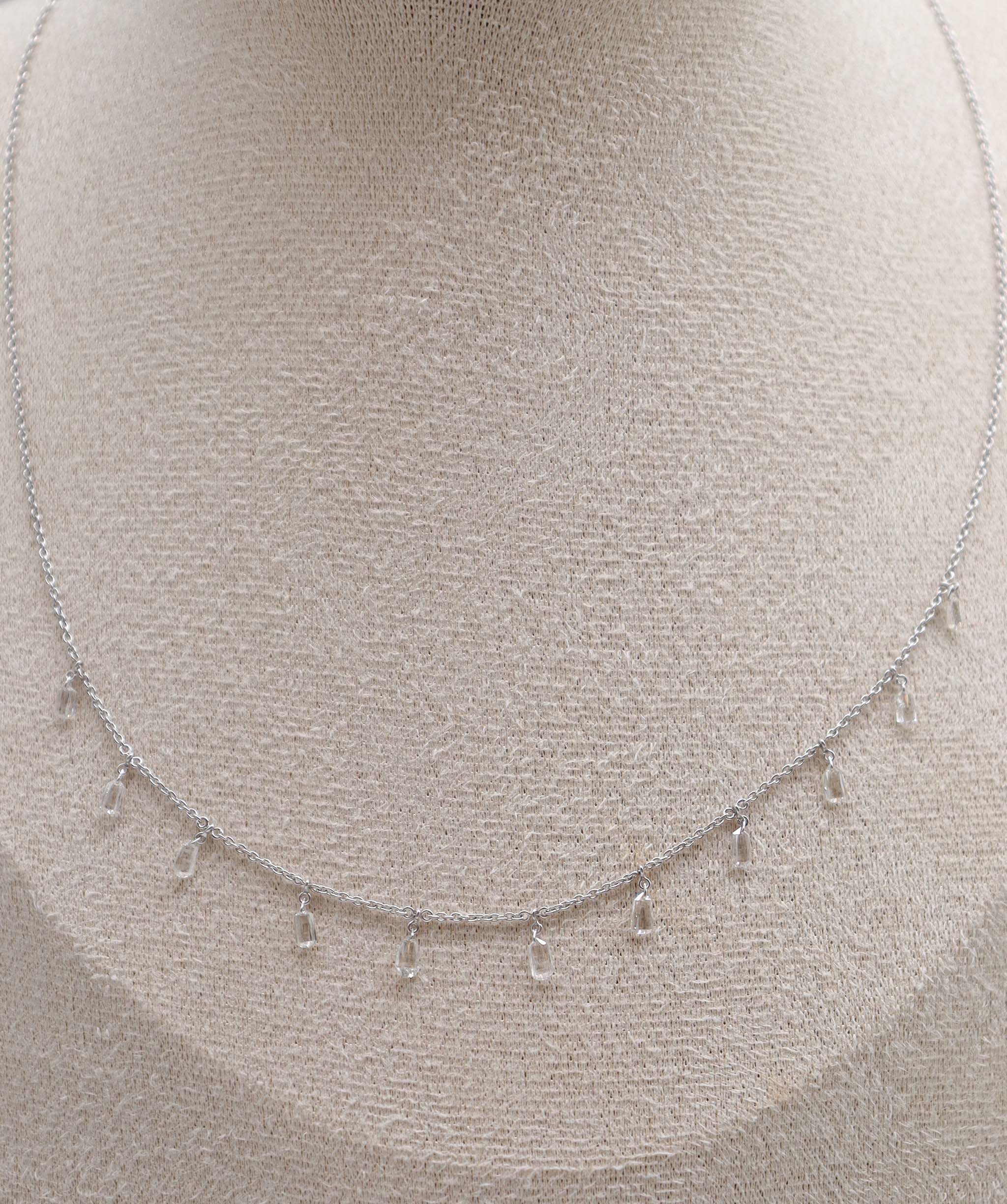 WHITE FLAT BRIO C10971