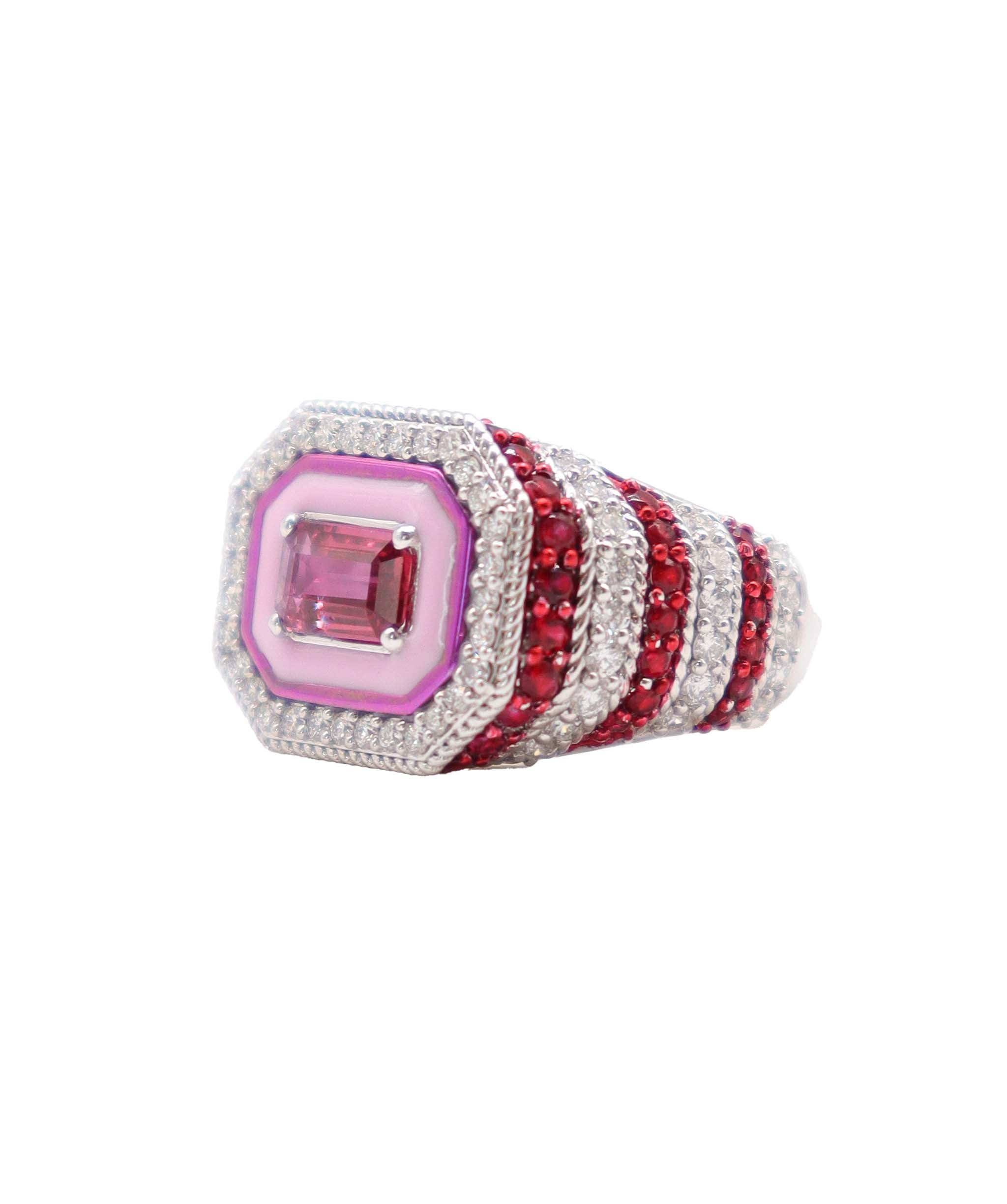 RING GOLD WT 4.99 DIA WT 0.61 GEM WT 1.48 SIZE EU-43