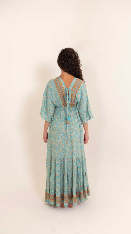 THE BUTTERFLY DRESS (فستان)