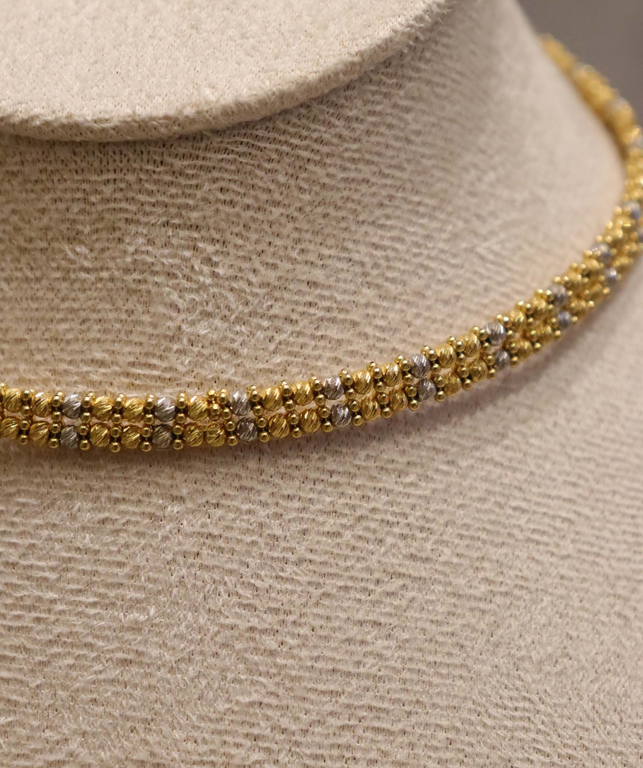 24 carat gold chocker AGC3682