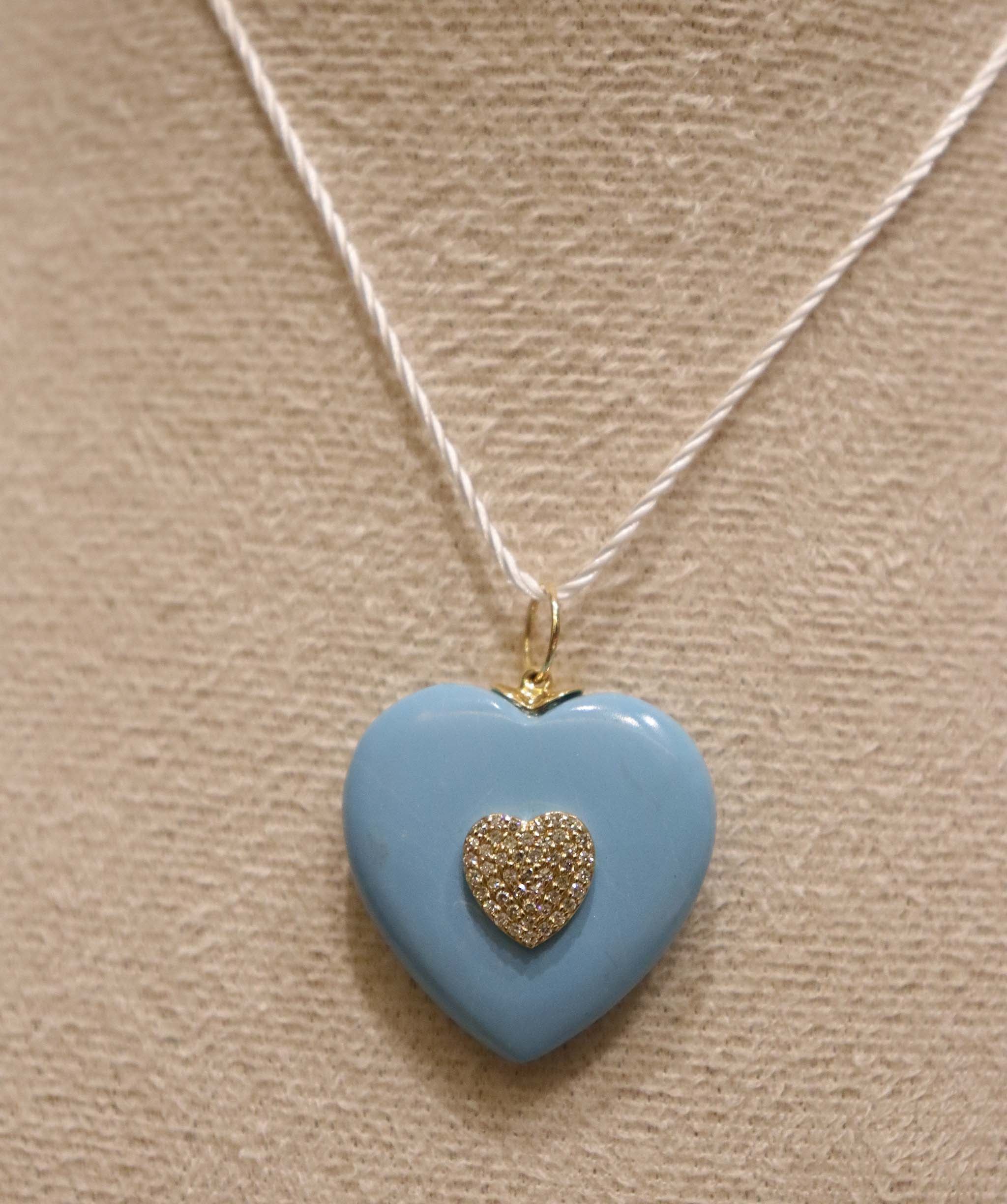 Turquoise heart AGC3684