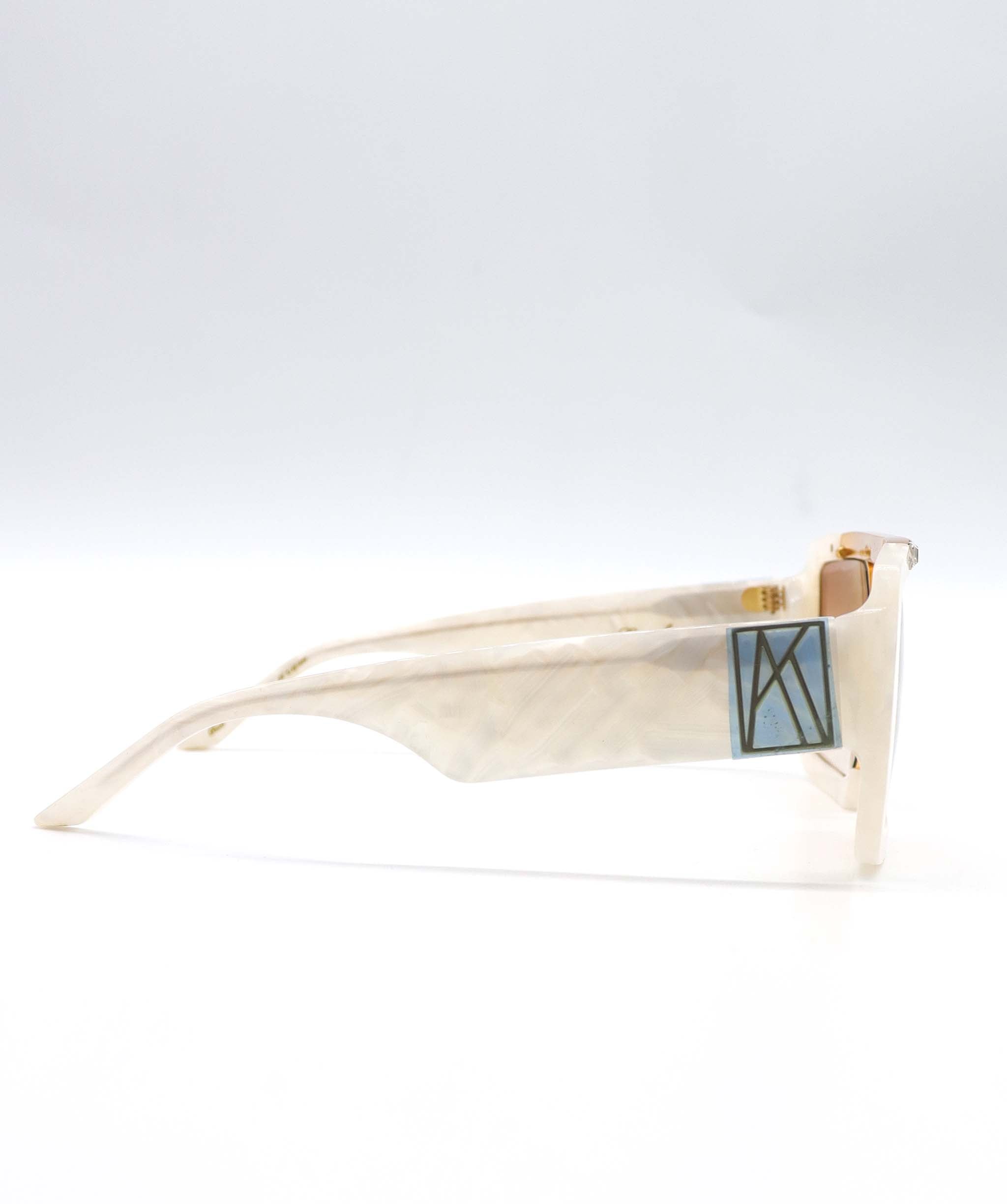 Sun Glass Anna-Karin Karlson white ASC7183
