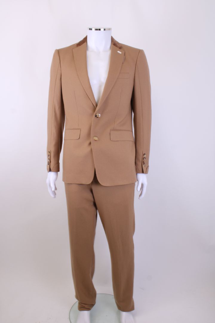 Burberry Suit Tan L - W34