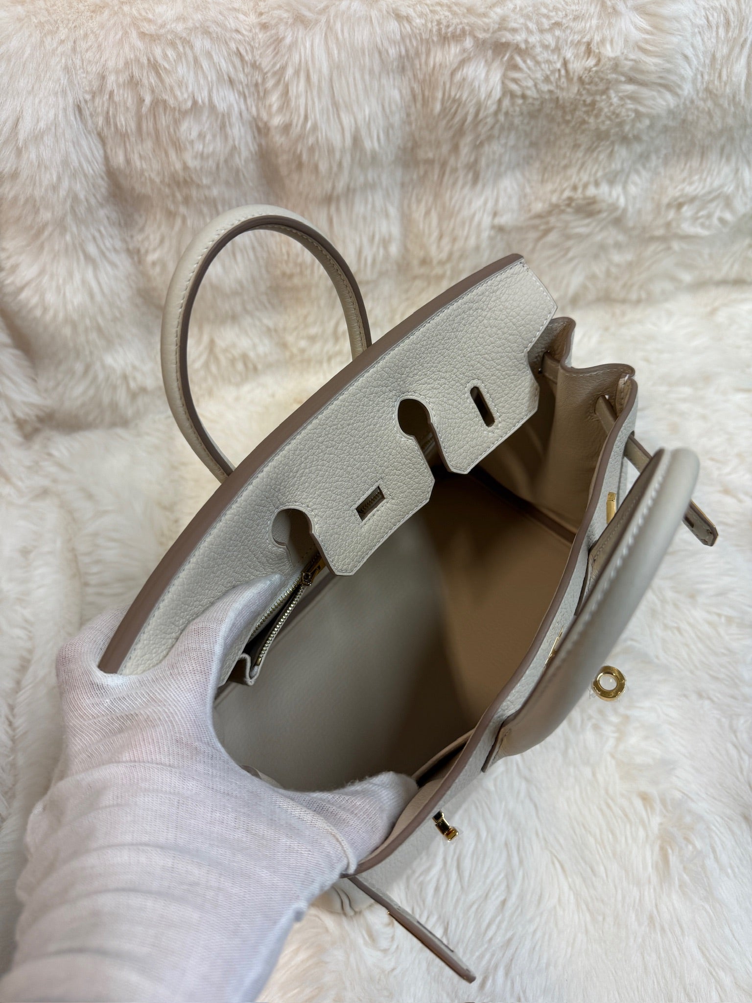 Hermès Birkin 25 – Gold Hardware - K Stamp