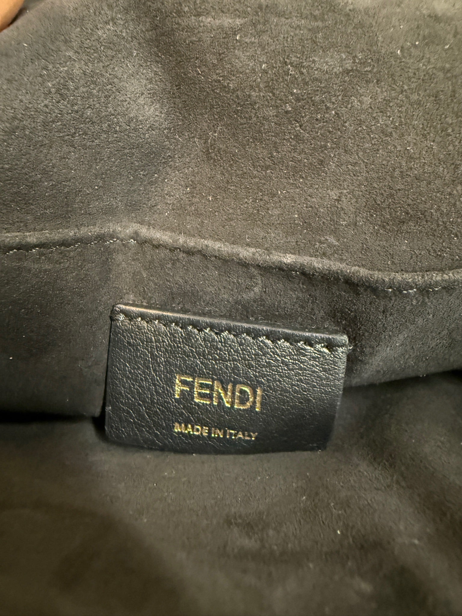 Fendi Kan I Leather Chain Bag – Black with Gold Hardware