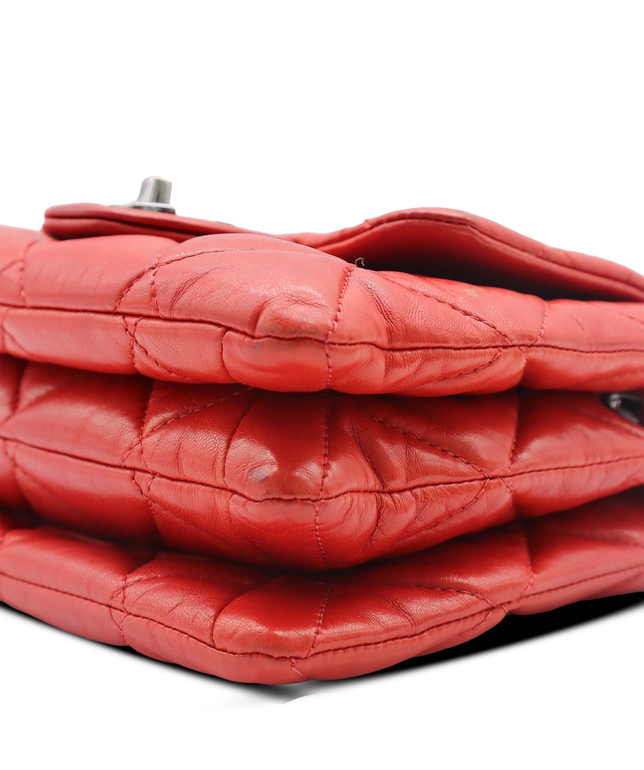 CHANEL QUILTED LAMBSKIN FLAP RED ASC7286