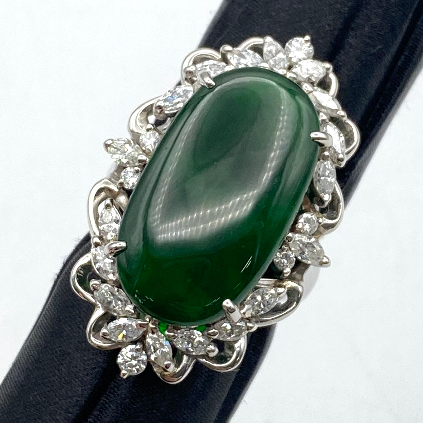 49568 Pt900 jade ring JD8.27 D1.24 20.8g China-Soviet US6.25