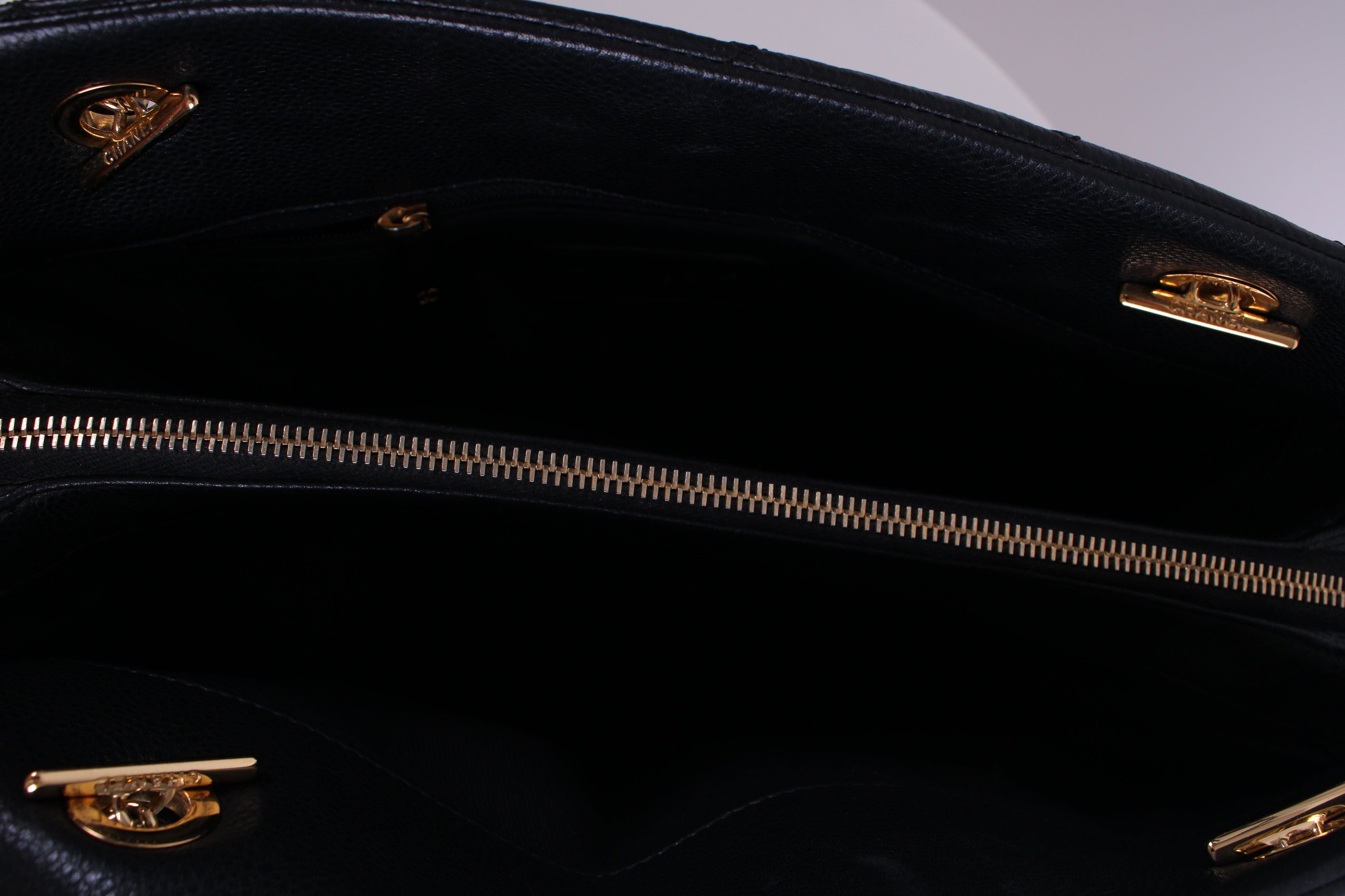 Chanel Chanel Timeless CC Caviar Tote Black