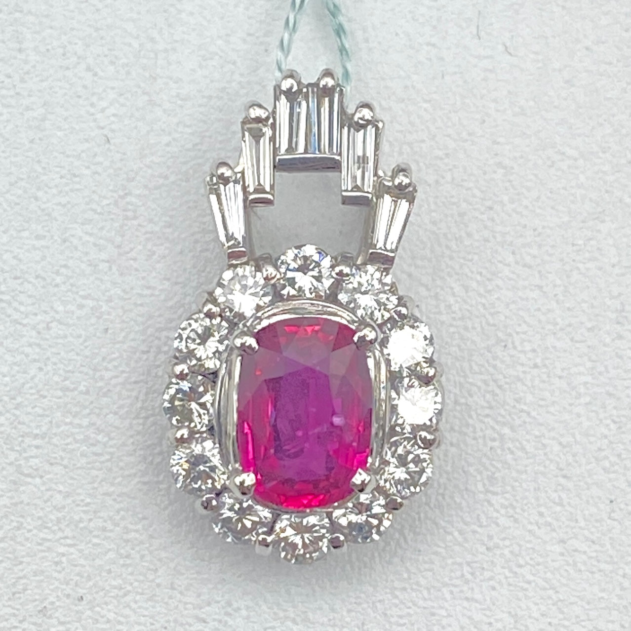 50568 Pt900 Ruby Pen Top R1.20 D1.08 Pigeon blood 4.1g AIGS