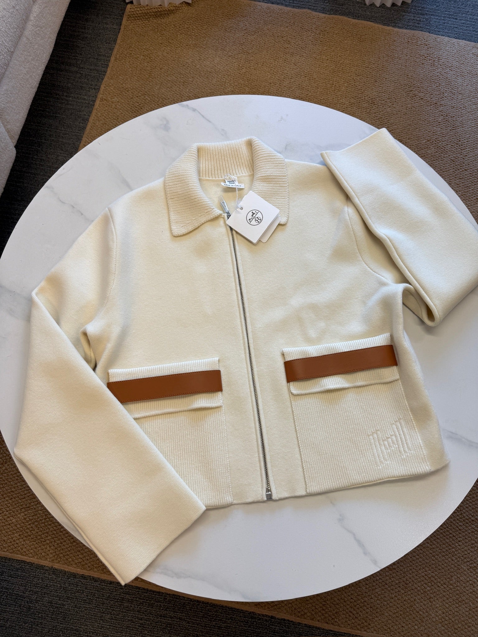 FR40 - Hermes Jacket with pockets