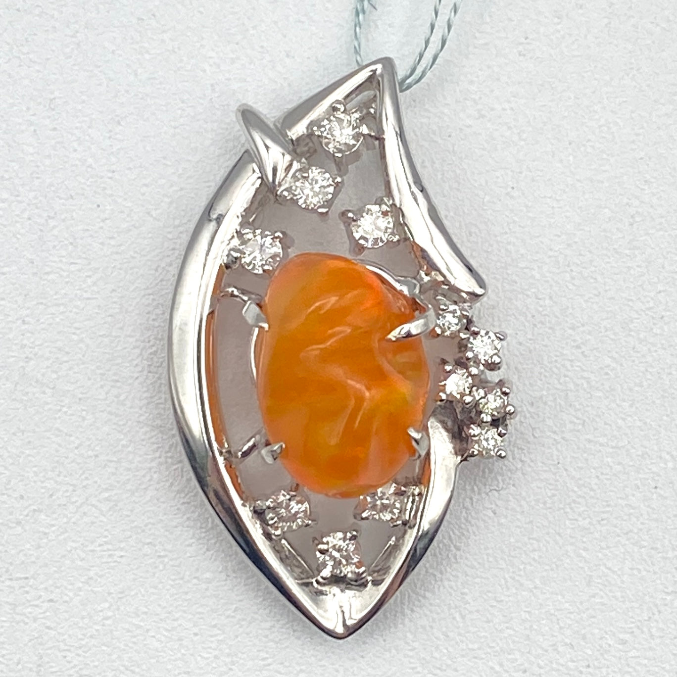 50541 K18WG Fire Opal Pentop FOP6.35 D0.52 7.1g GRJ