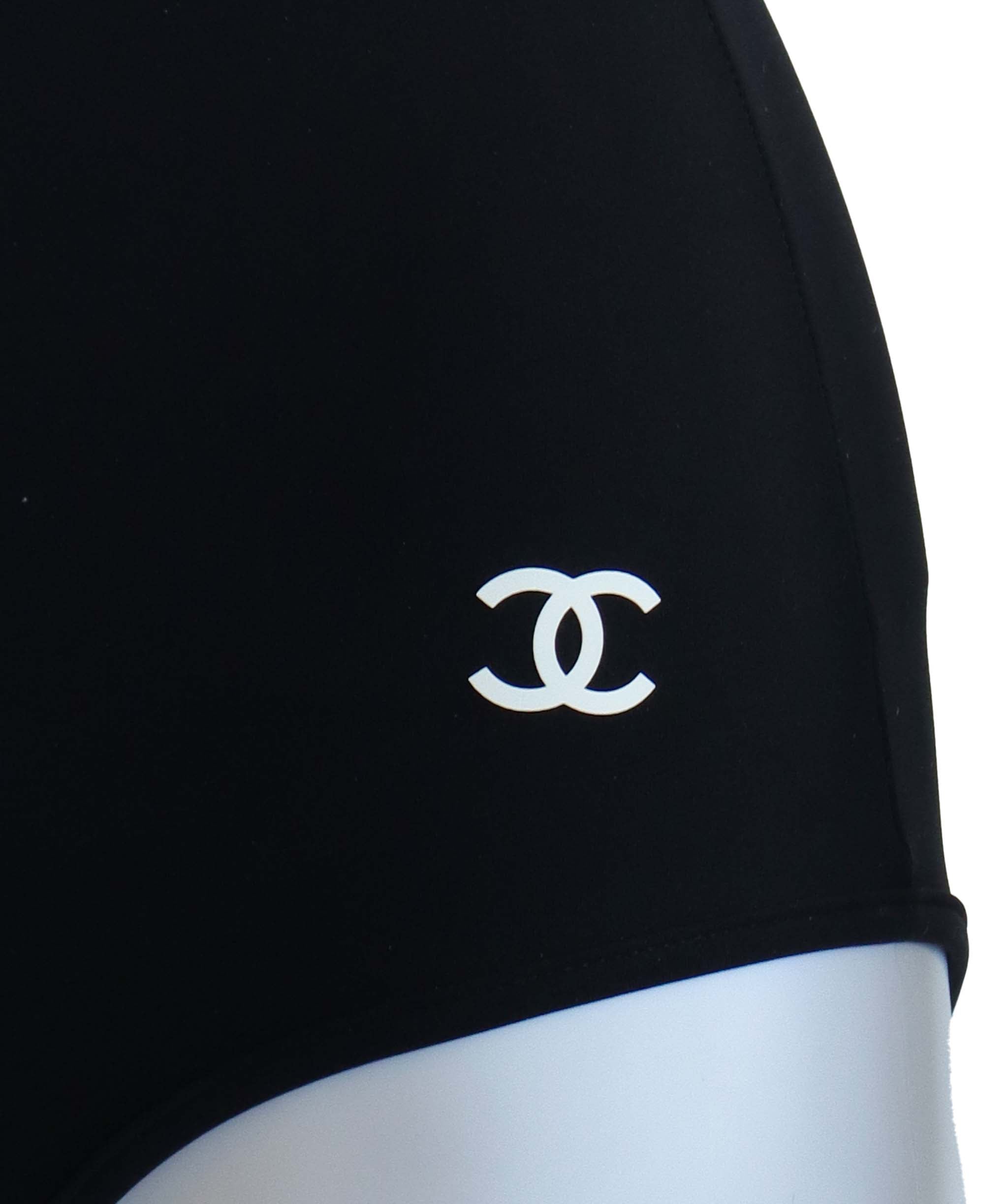 CHANEL ONE PIECE SWIMSUIT BLACK/WHITE SIZE 36 ASC7323