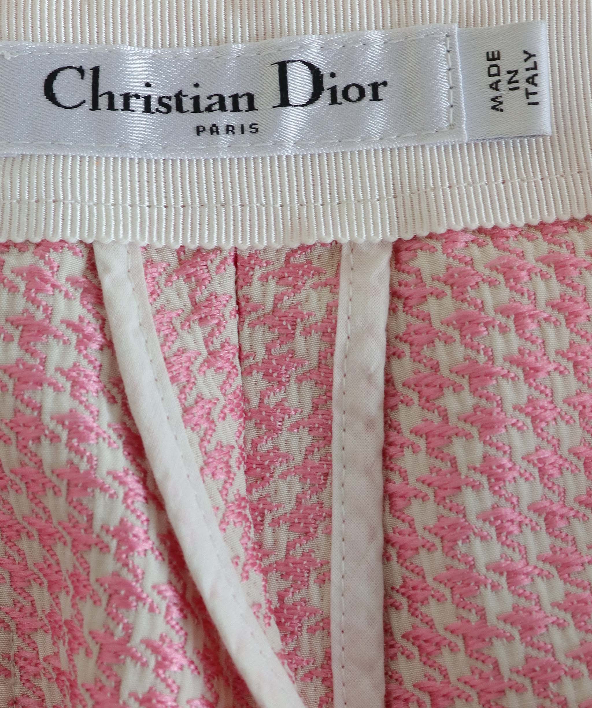 CHRISTIAN DIOR PINK SHORT PINK SIZE USA 2 ASC7261