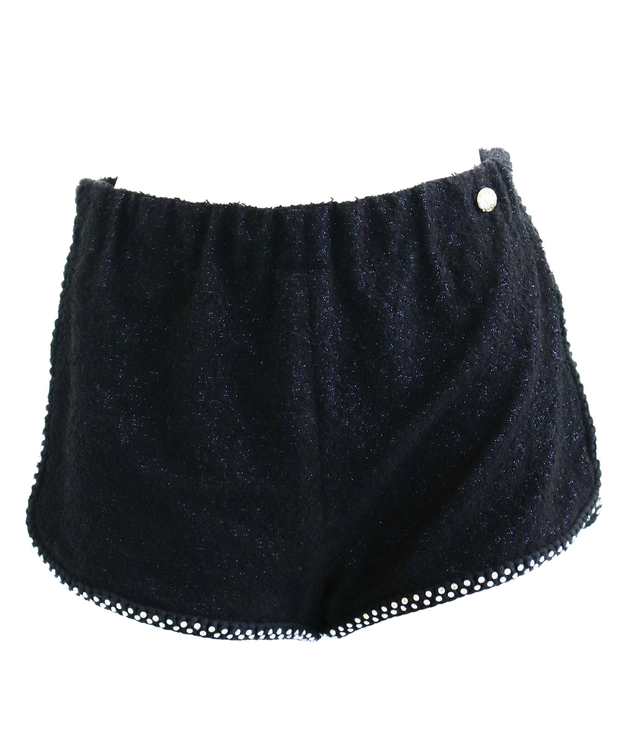 CHANEL BLACK TWEED SHORT BLACK SIZE 34 ASC7263