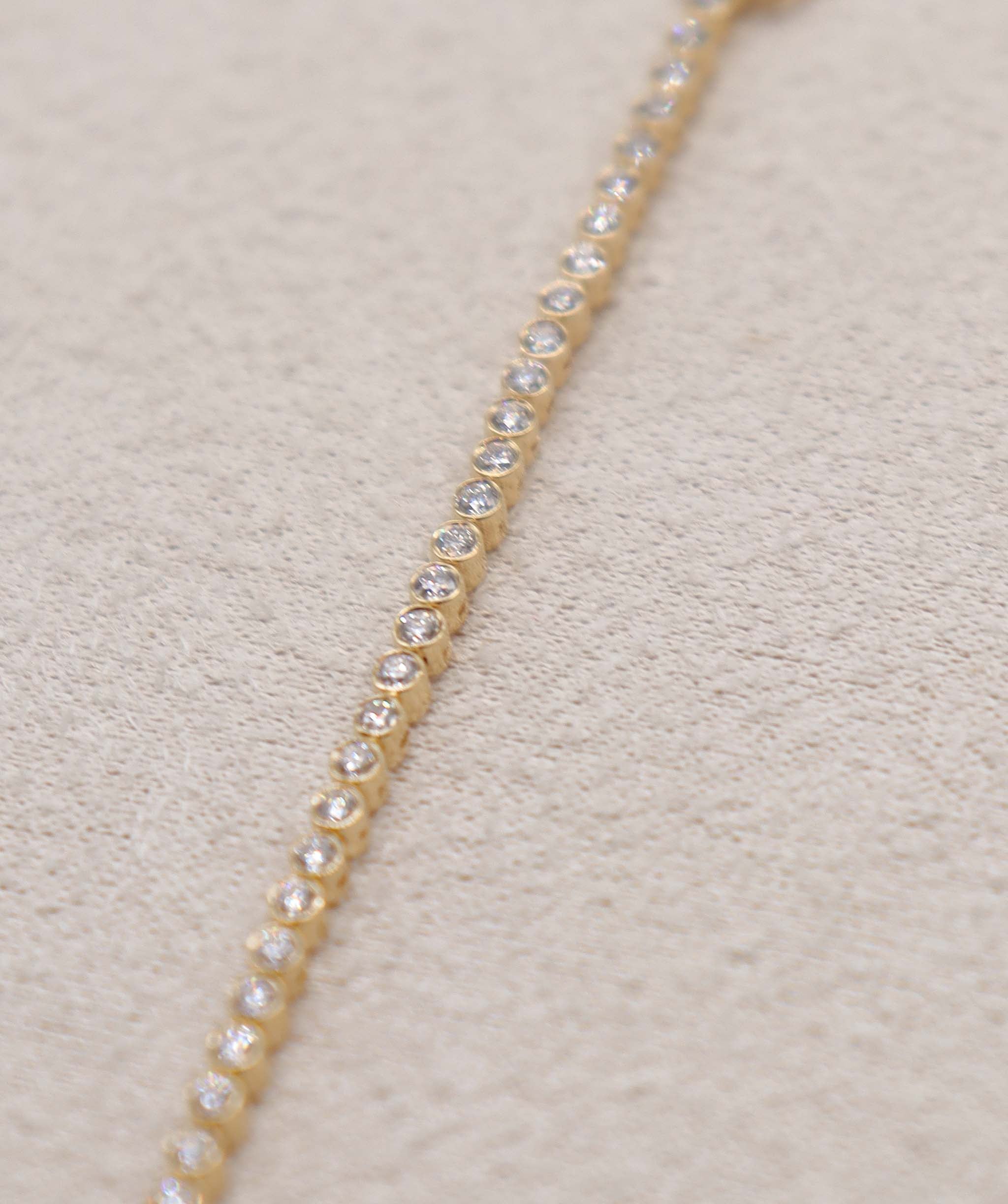 Tennis Diamond Hand Chain 18K gold ASC6892